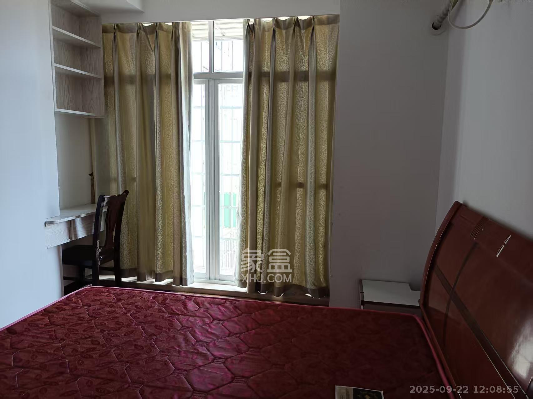 粟塘小区  2室1厅1卫    2100.0元/月室内图