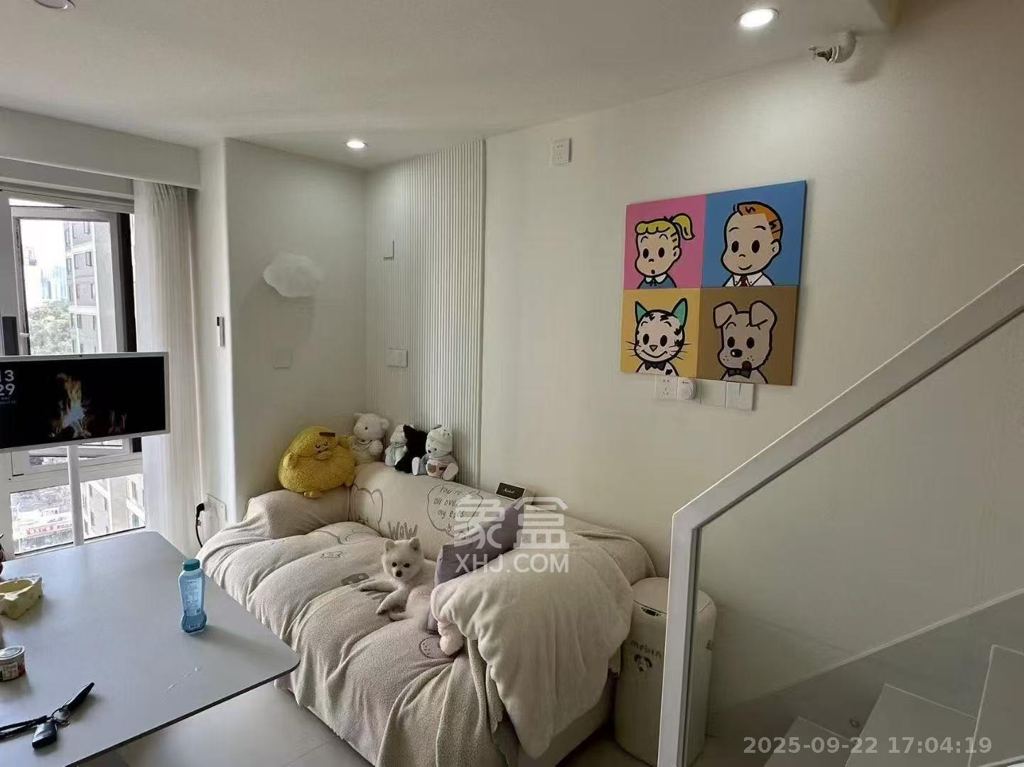 碧桂园城市之光  1室1厅1卫    2000.0元/月室内图1