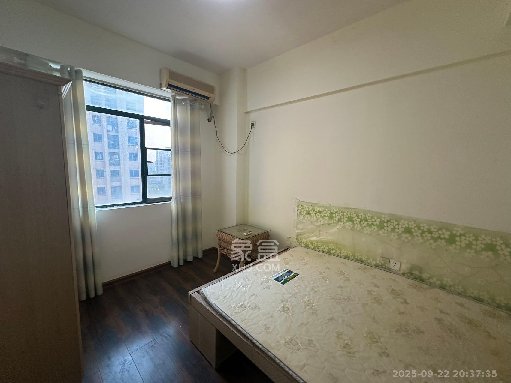 才子嘉都  2室1厅1卫    1400.0元/月室内图