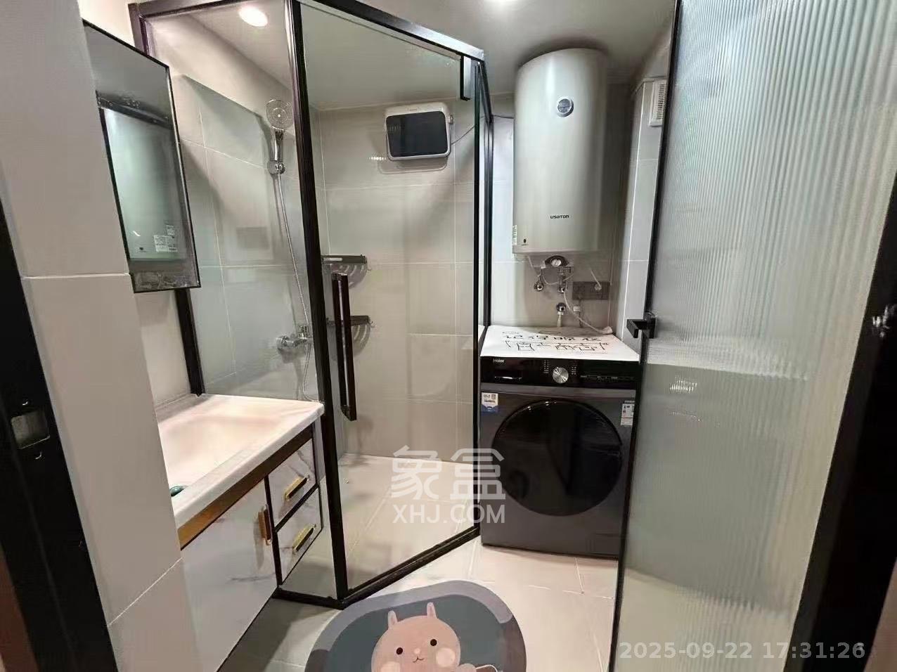 龙湖铂金岛  2室2厅1卫   2500.00元/月室内图