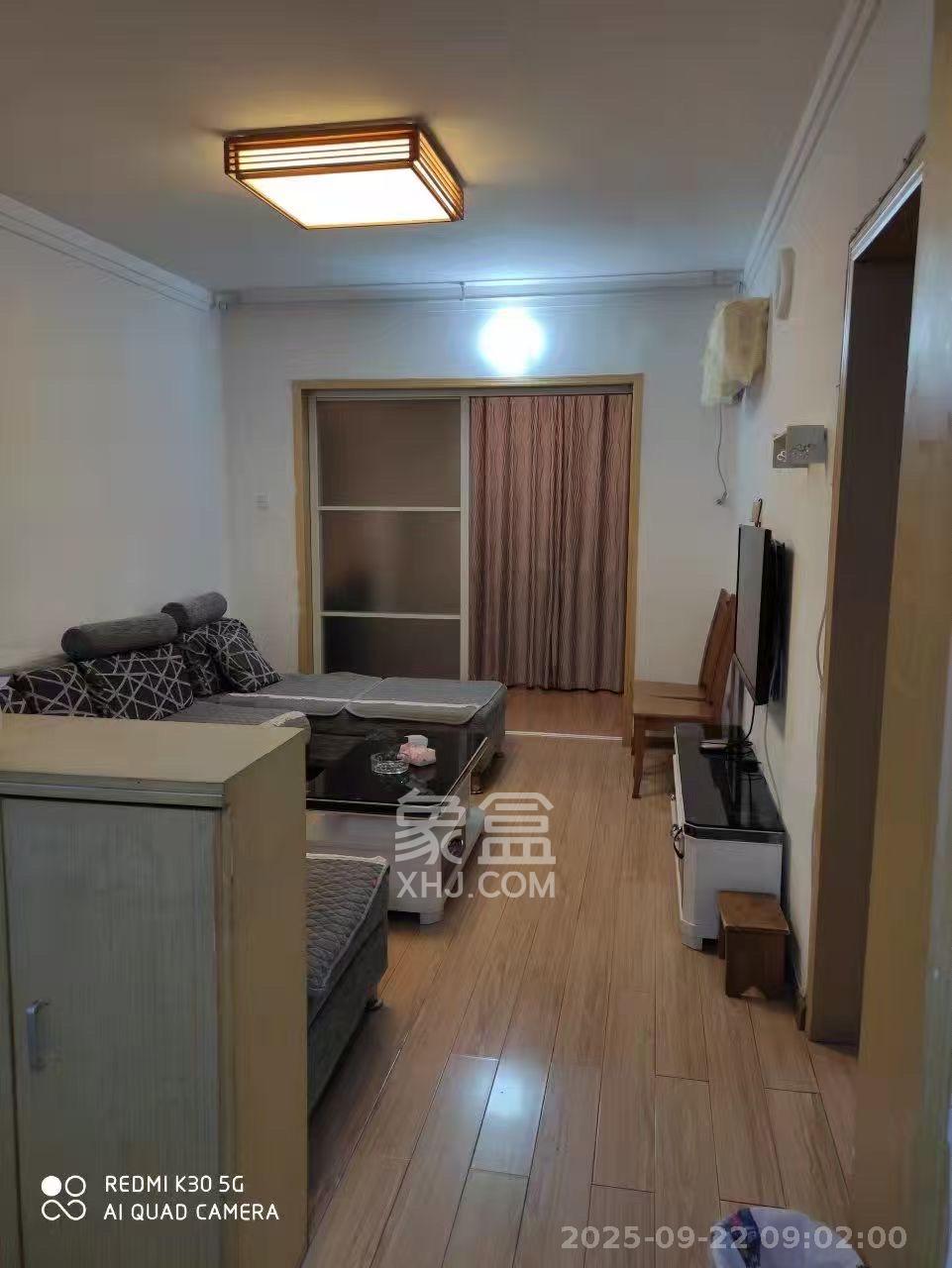 湖橡宿舍/湖橡小区  2室1厅1卫   1600.00元/月室内图
