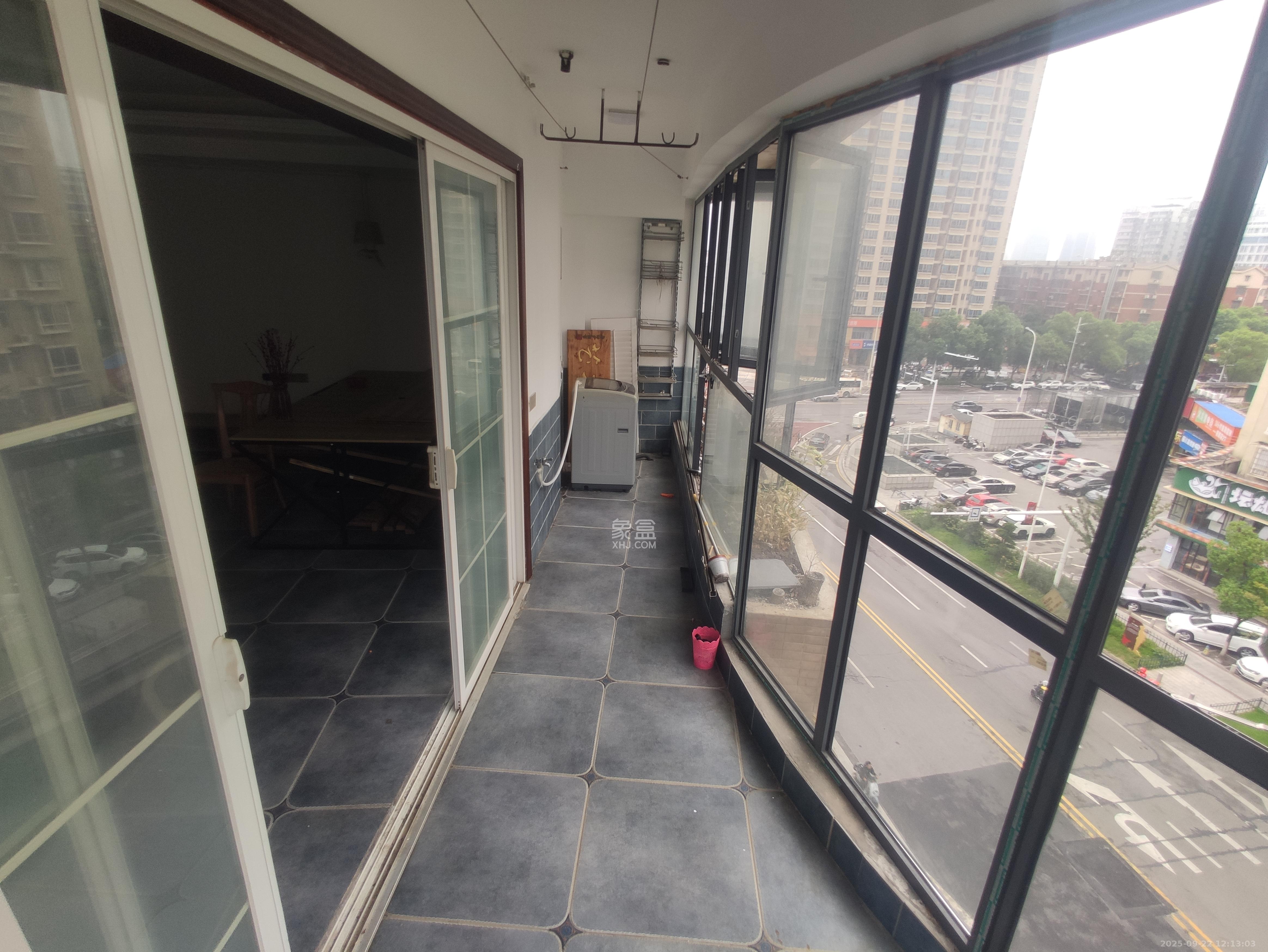 左岸春天 4室2厅2卫 3500.0元/月 左岸春天 4室2厅2卫 3500.0元/月室内图