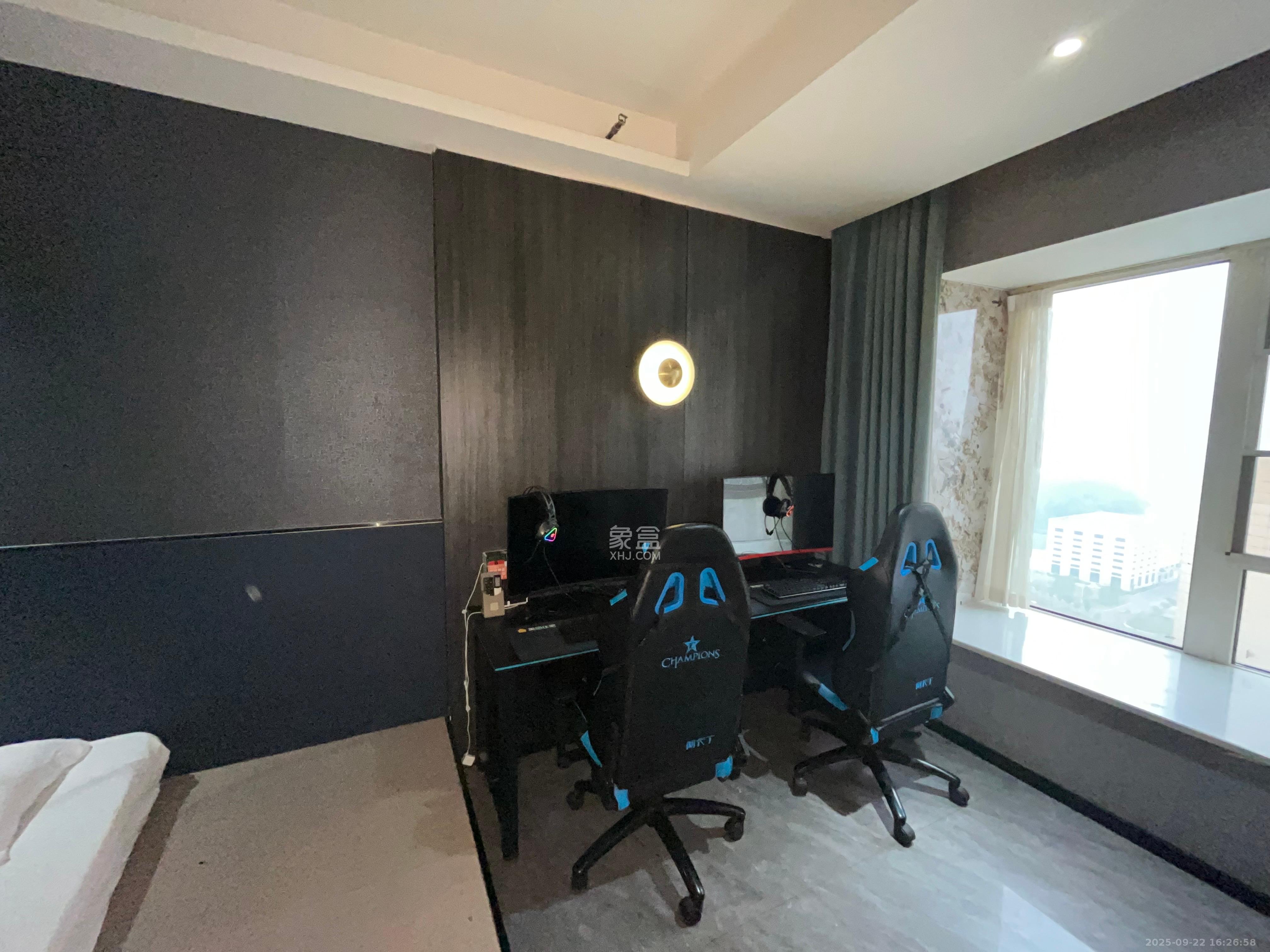 保利香槟国际  1室0厅0卫    1200.0元/月 保利香槟国际  1室0厅0卫    1200.0元/月室内图