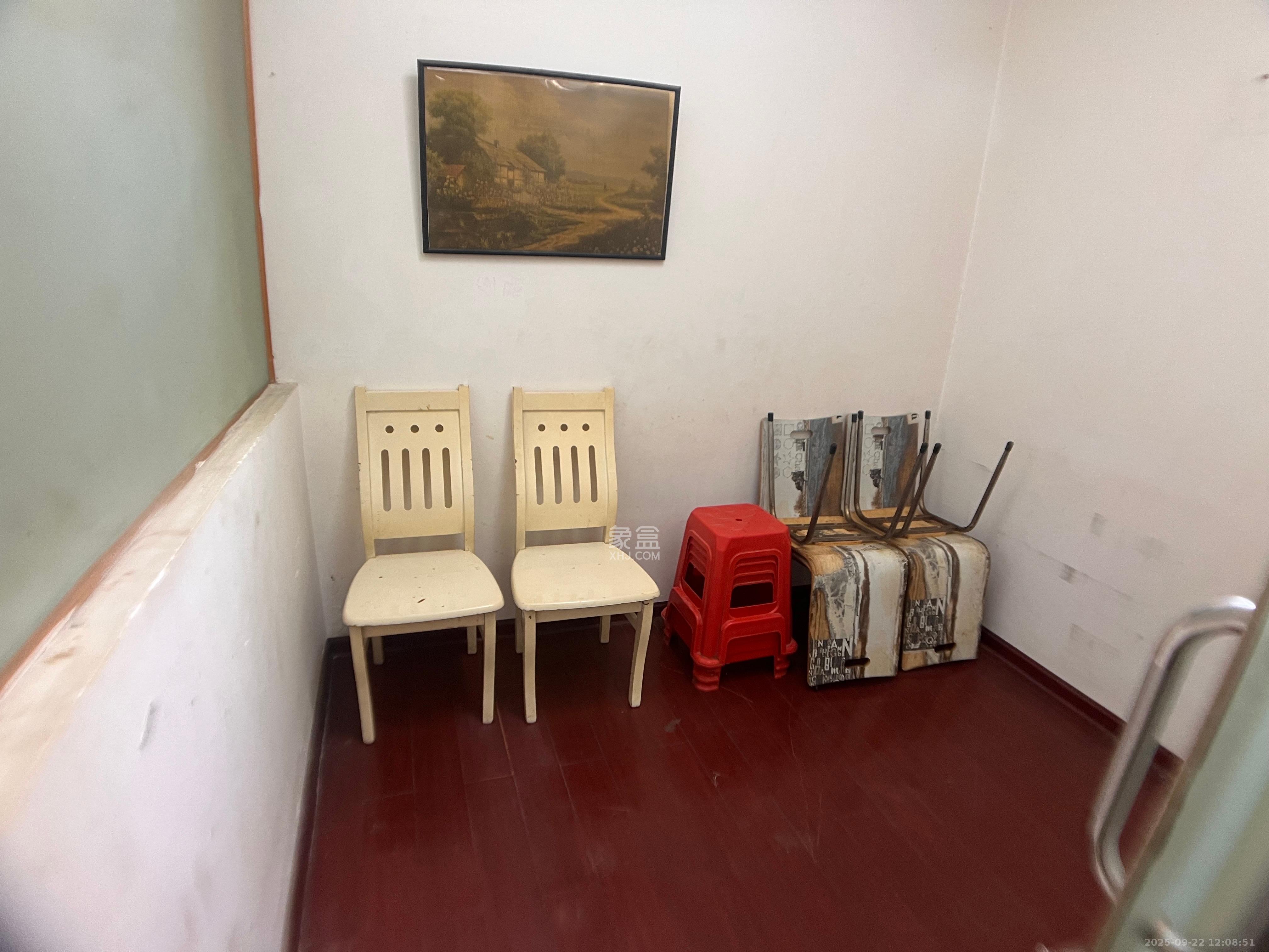 谷山乐园一期  2室2厅1卫    1450.0元/月 谷山乐园一期  2室2厅1卫    1450.0元/月室内图