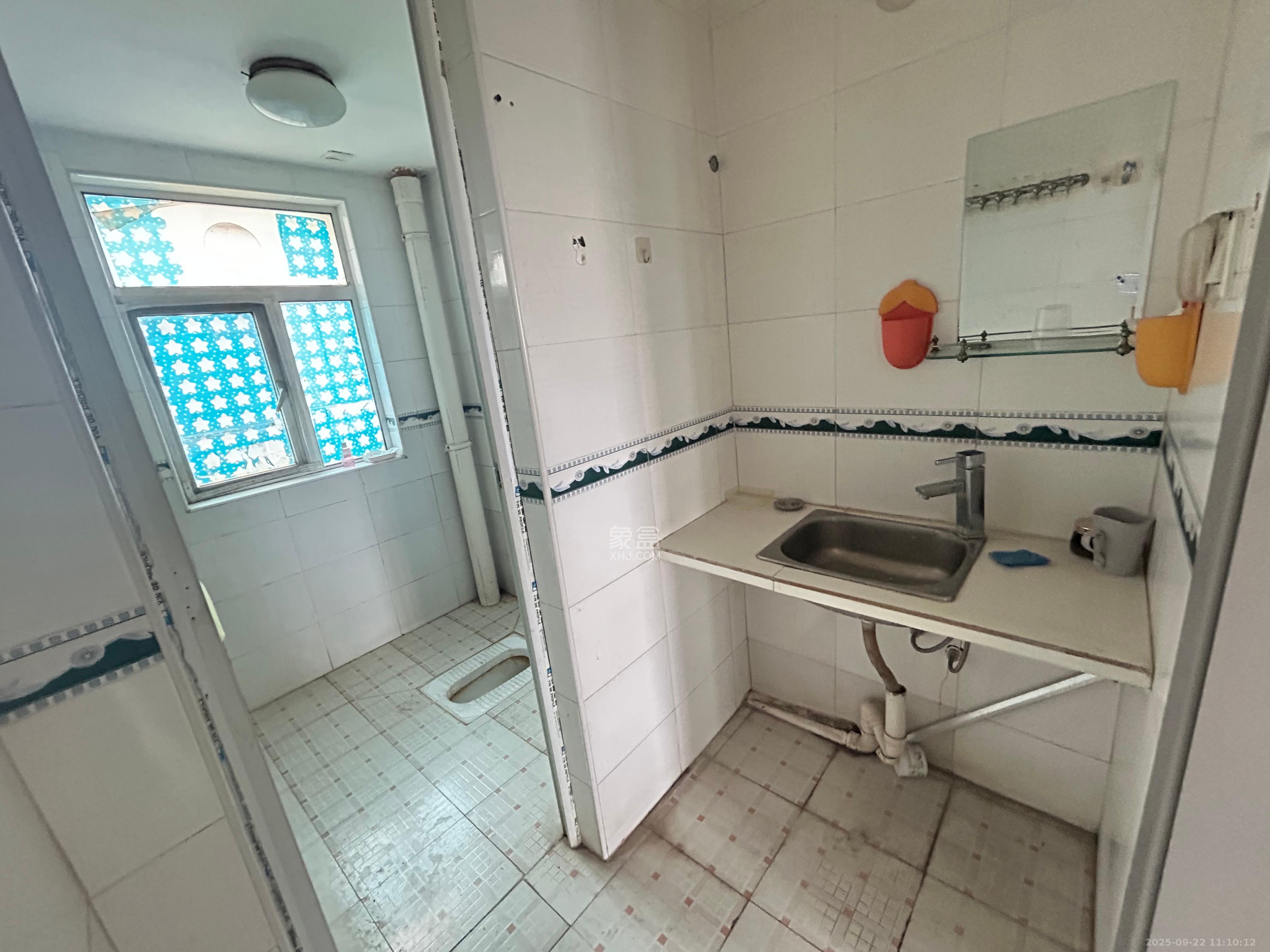 湘麓国际  3室0厅0卫    2700.0元/月室内图