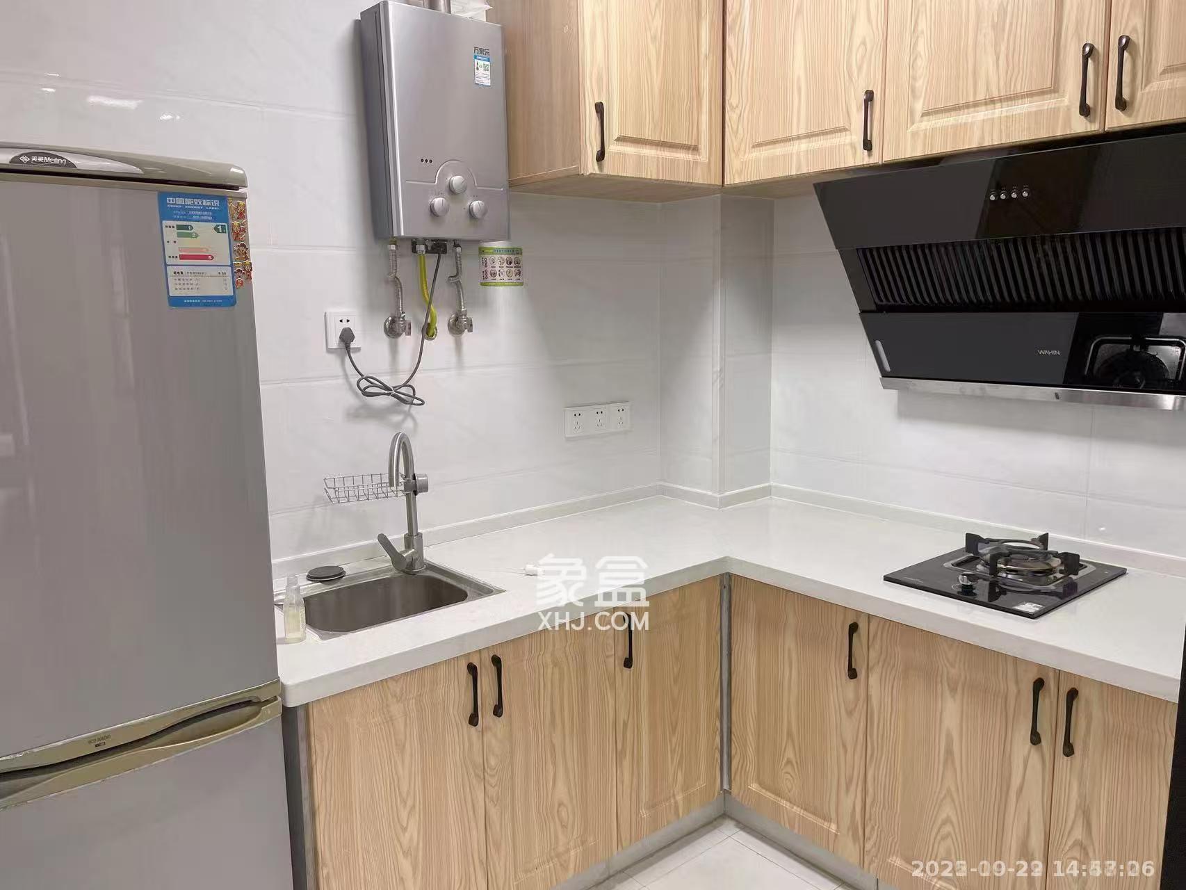 新天地步步高  1室1厅1卫    1000.0元/月室内图