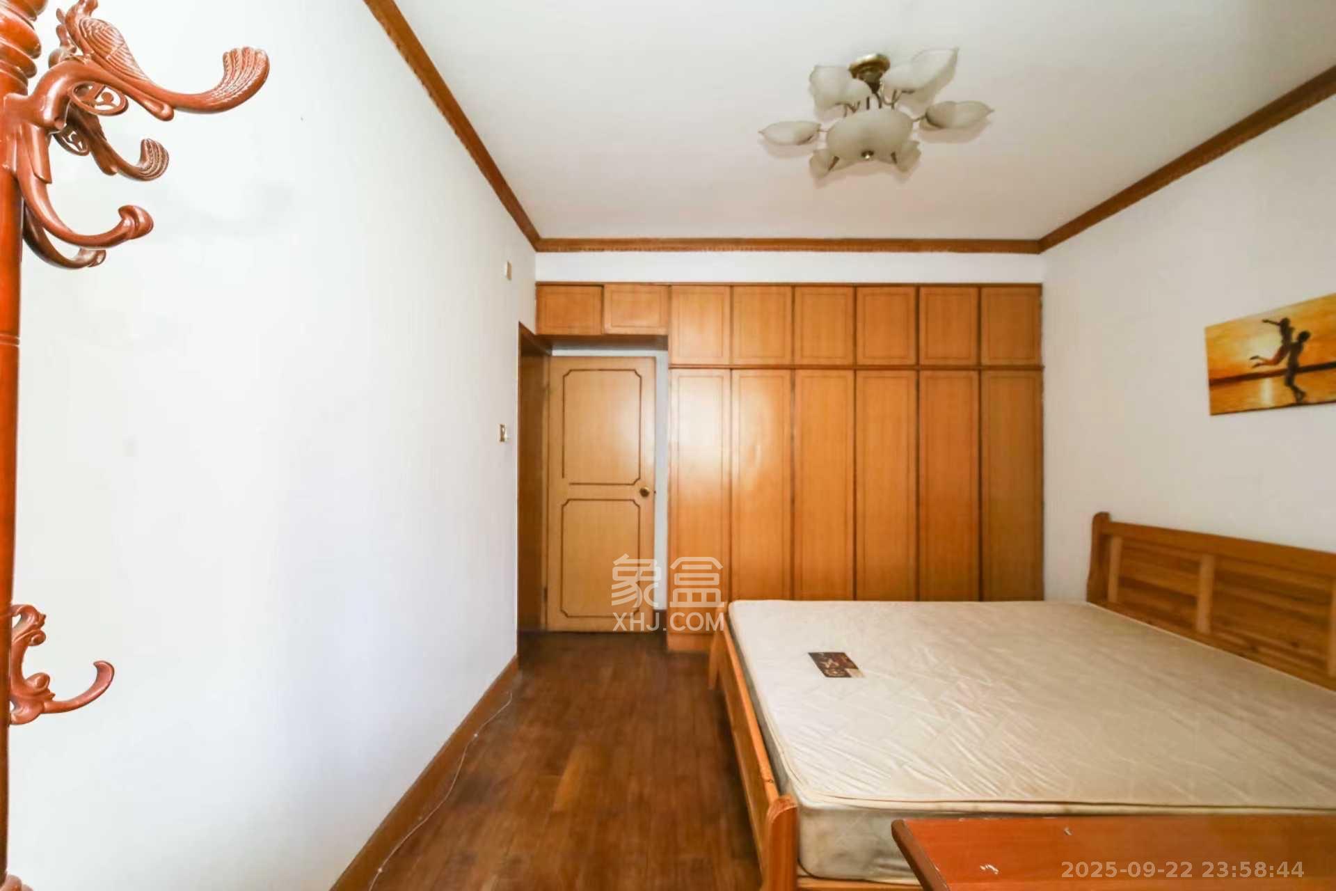 安泰新村  2室2厅1卫    1380.0元/月室内图