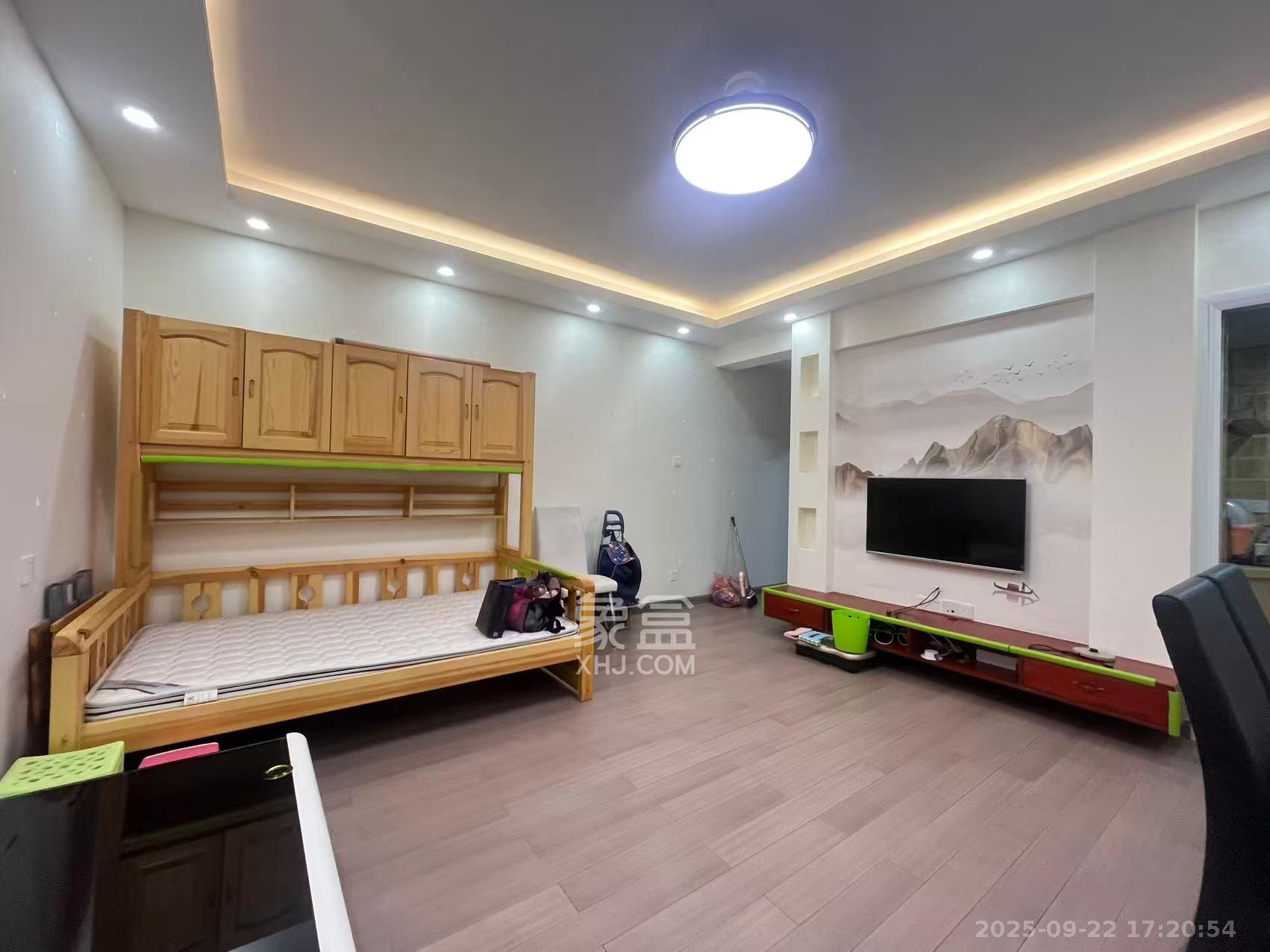 君悦紫园 1室1厅1卫 2500.0元/月 君悦紫园 1室1厅1卫 2500.0元/月室内图