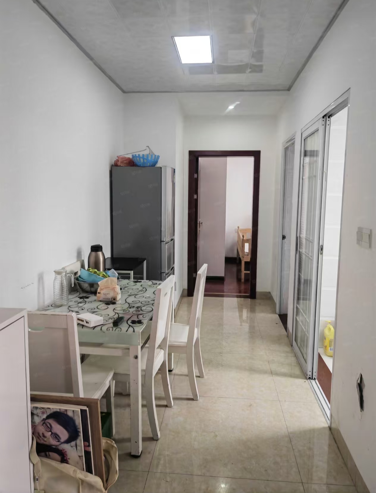 华新苑  2室1厅1卫    1500.0元/月室内图