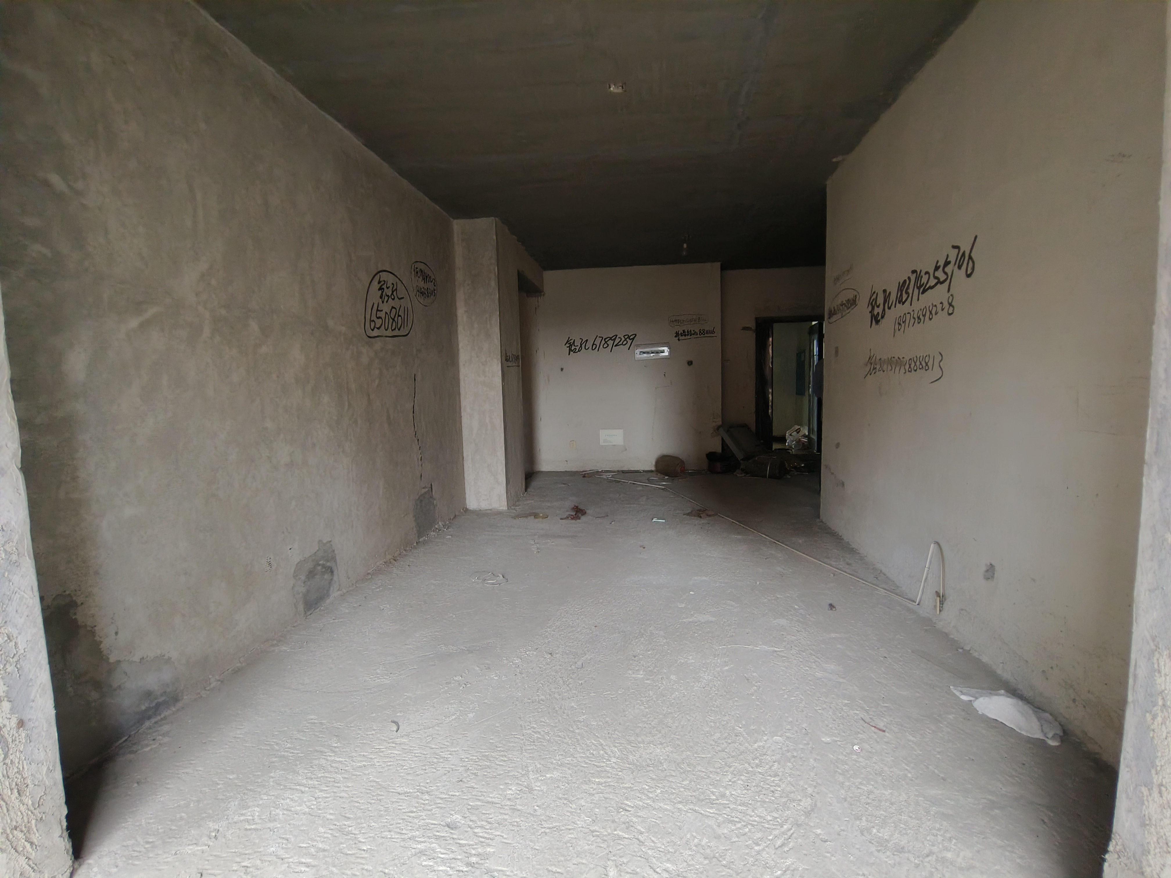 金益紫檀 2室2厅1卫 50.0万 金益紫檀 2室2厅1卫 50.0万客厅