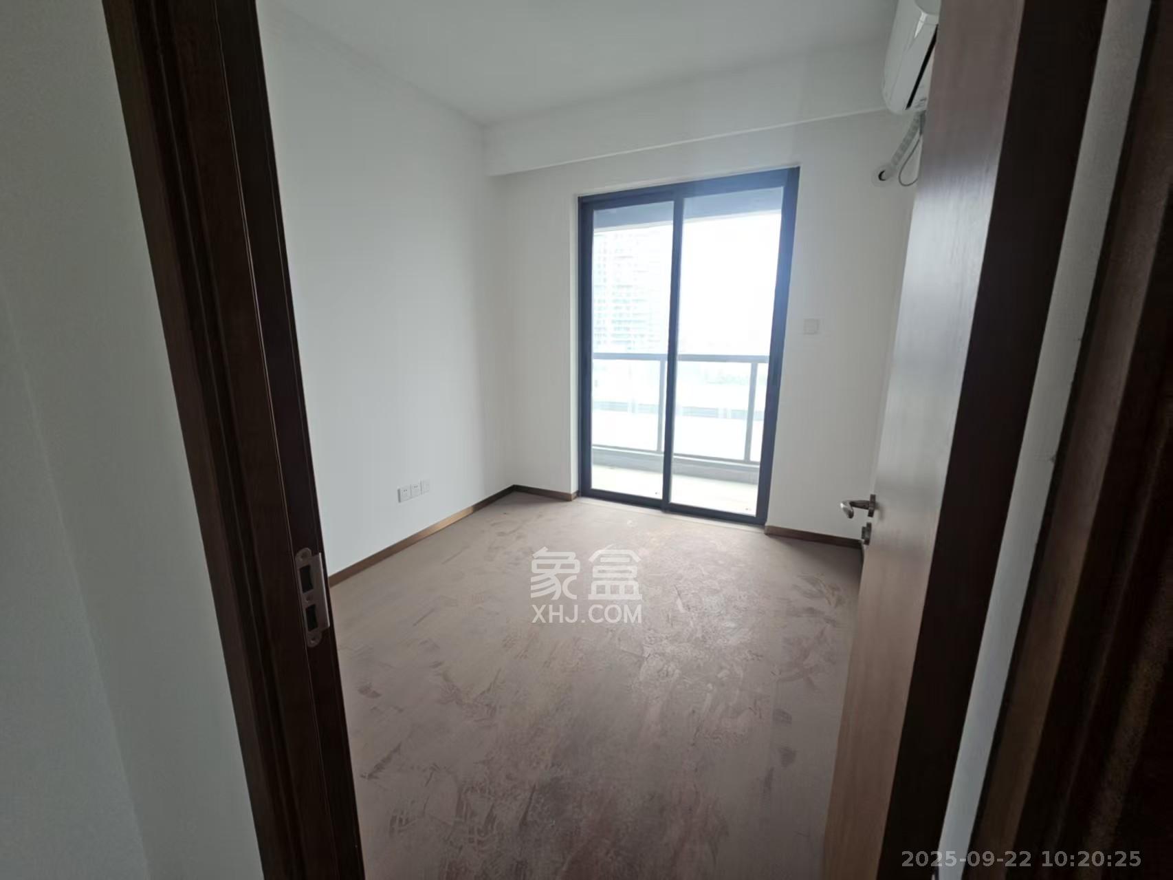 旭辉都会山 4室2厅2卫 4500.0元/月 旭辉都会山 4室2厅2卫 4500.0元/月室内图