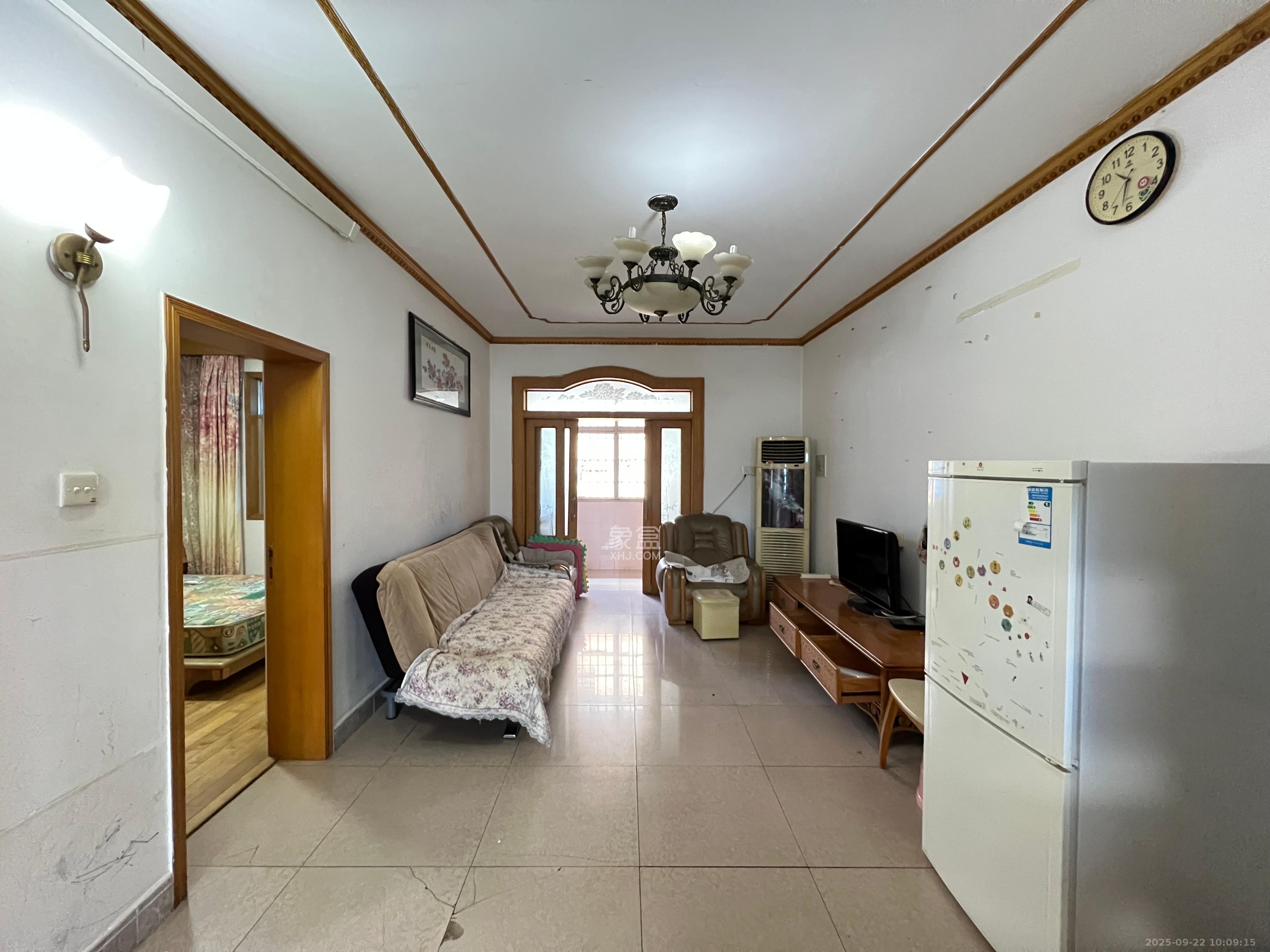 通发公寓 2室2厅1卫 1600.0元/月 通发公寓 2室2厅1卫 1600.0元/月室内图