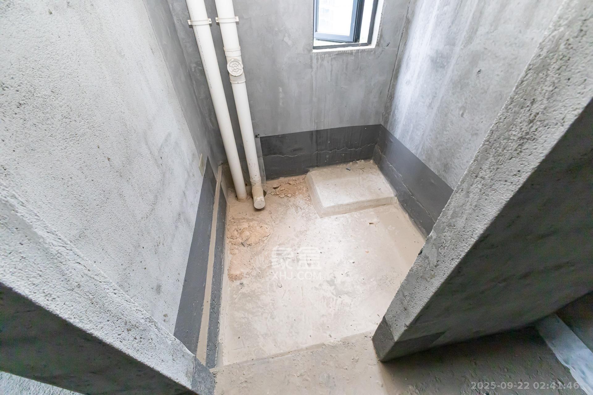 越秀湘江星汇城二期 5室2厅3卫 138.0万 越秀湘江星汇城二期 5室2厅3卫 138.0万卫生间