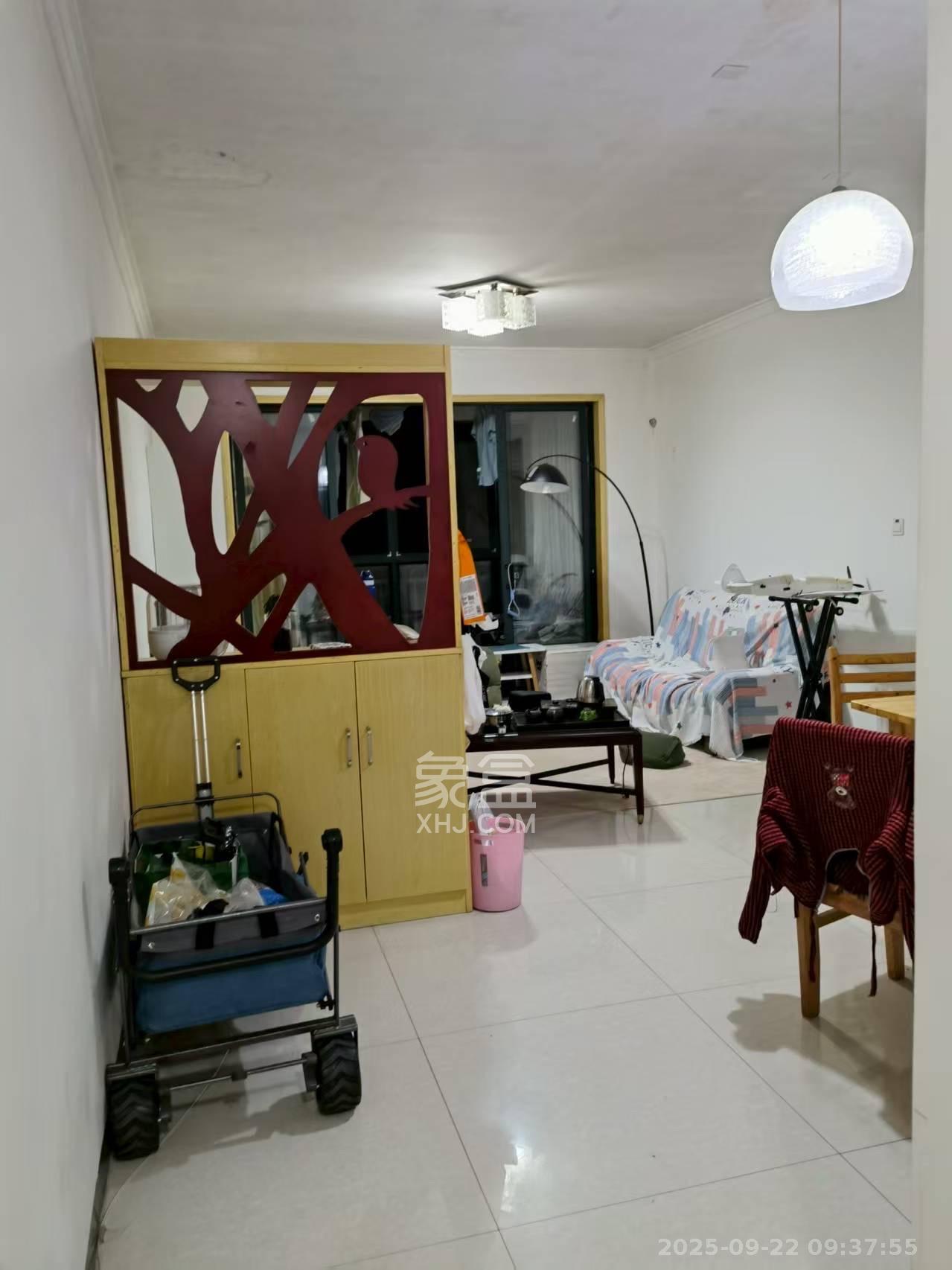 麓谷公馆（涉外国际公馆）  2室2厅1卫    2000.0元/月室内图