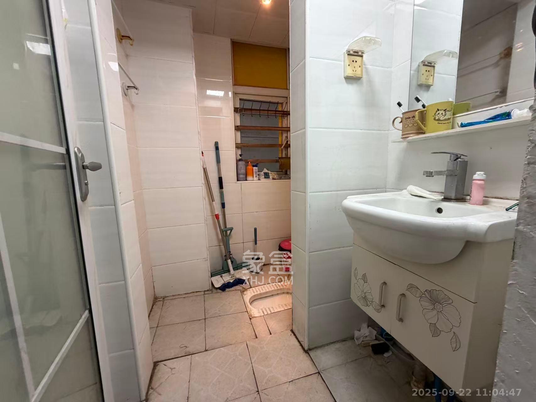 未来现代城 2室1厅1卫 1550.0元/月 未来现代城 2室1厅1卫 1550.0元/月室内图