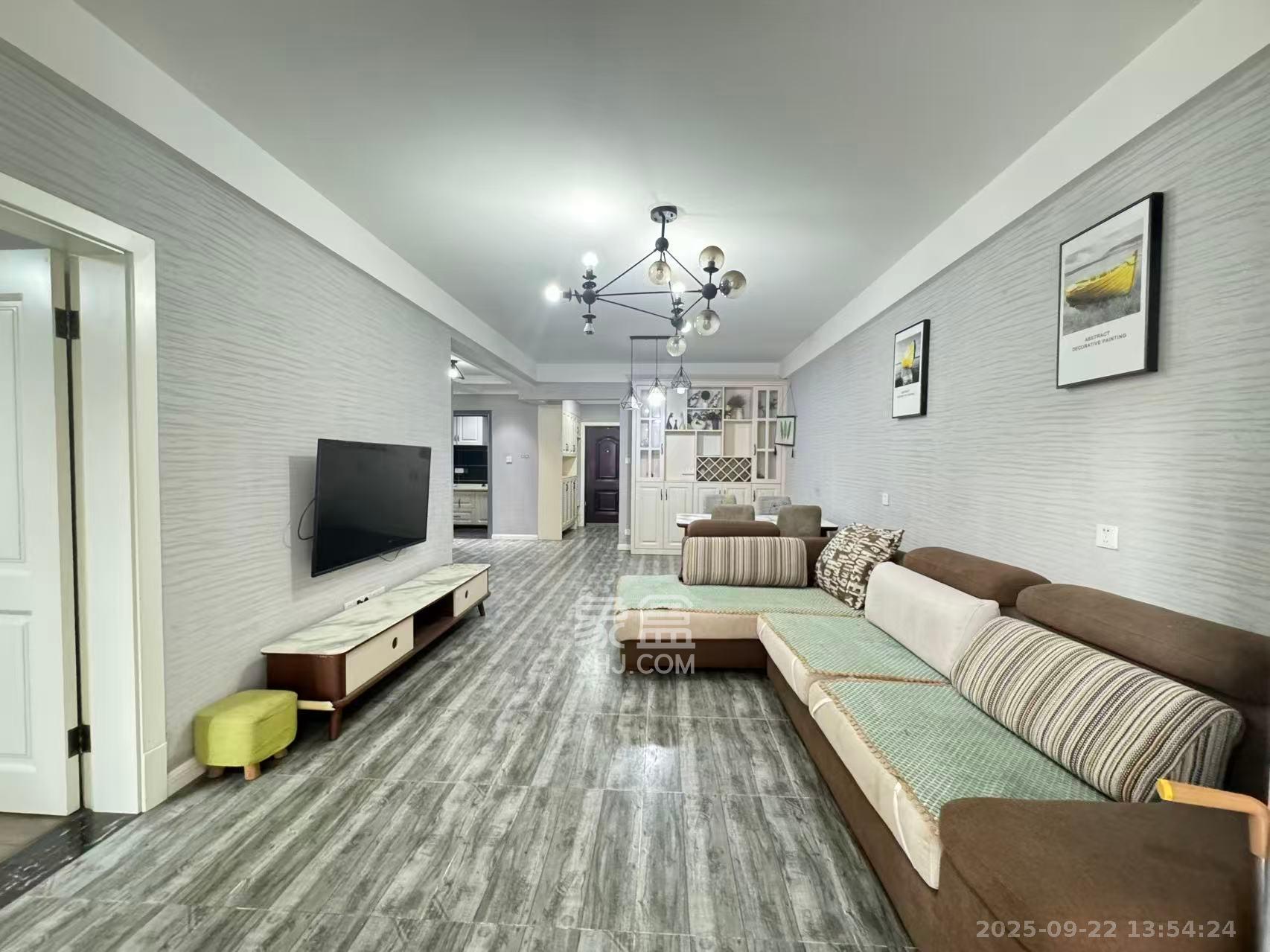 汇一城(汇壹公馆) 3室2厅1卫 2100.0元/月 汇一城(汇壹公馆) 3室2厅1卫 2100.0元/月室内图