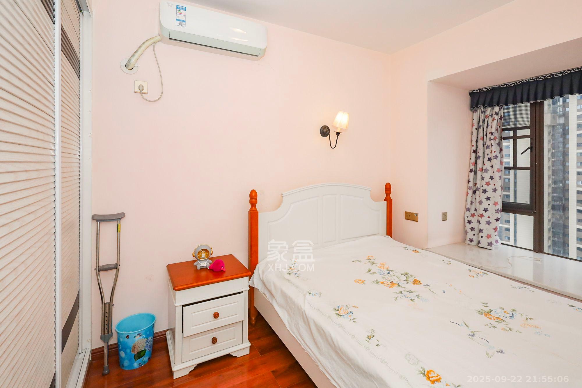 南山雍江汇(滨江国际新城) 3室1厅1卫 3000.0元/月 南山雍江汇(滨江国际新城) 3室1厅1卫 3000.0元/月室内图