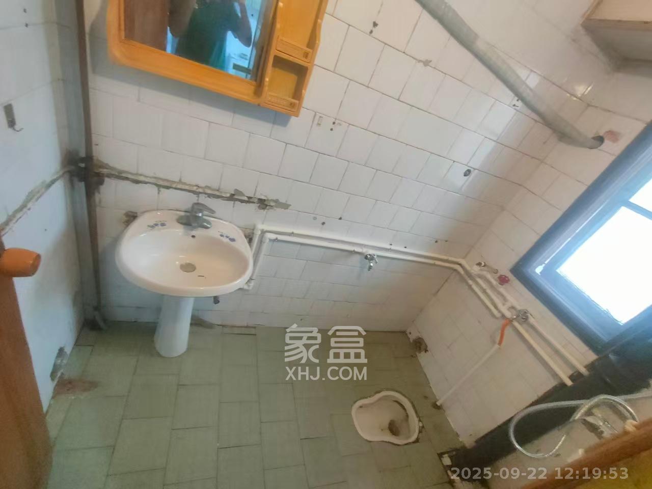 杜家塘小区 2室1厅1卫 1600.0元/月 杜家塘小区 2室1厅1卫 1600.0元/月室内图