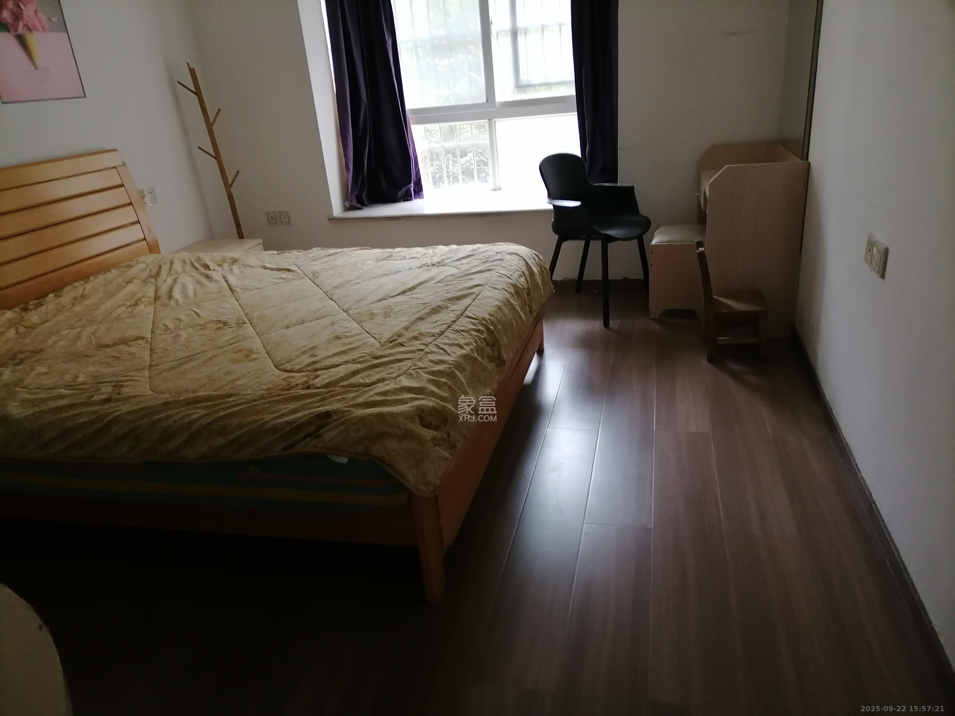 滨江美寓(滨江丽园) 3室2厅2卫 2400.0元/月 滨江美寓(滨江丽园) 3室2厅2卫 2400.0元/月室内图