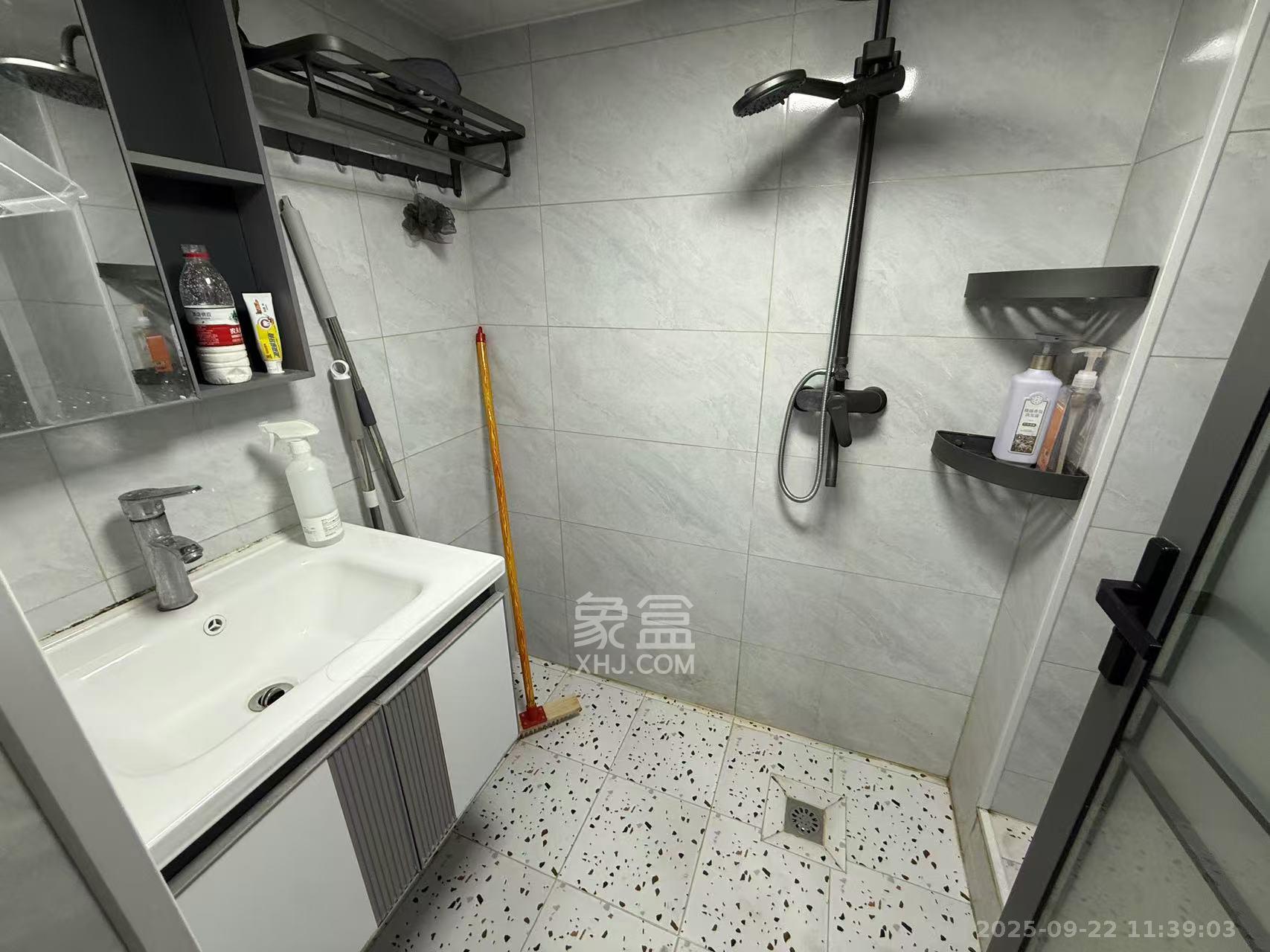 越秀湘江星汇城一期 2室1厅1卫 1800.0元/月 越秀湘江星汇城一期 2室1厅1卫 1800.0元/月室内图