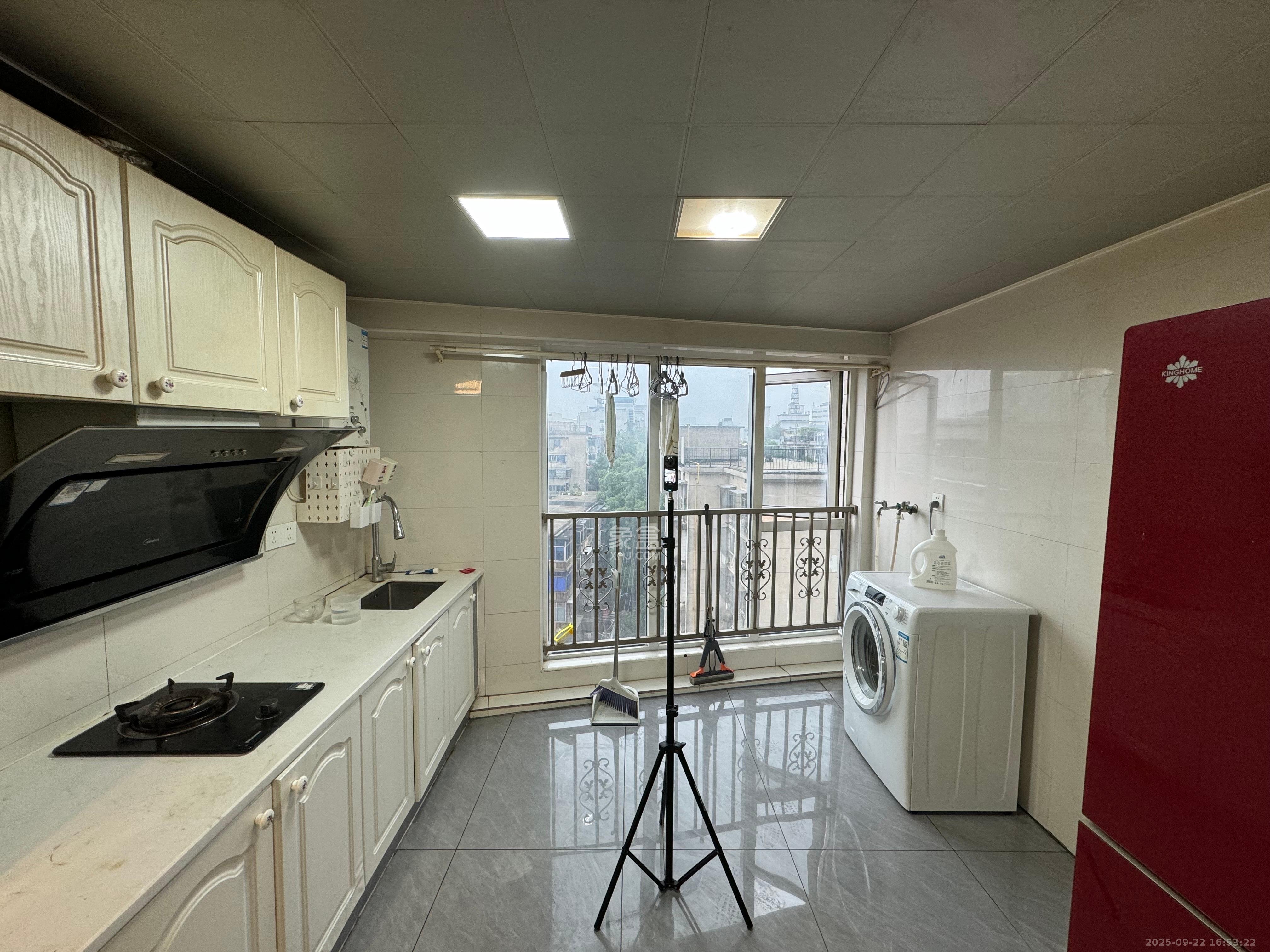 鸥波港湾 2室2厅1卫 2000.0元/月 鸥波港湾 2室2厅1卫 2000.0元/月室内图