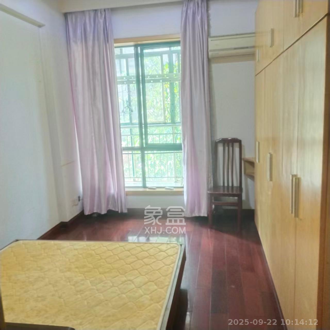 望兴景园一期  3室2厅2卫    2300.0元/月室内图