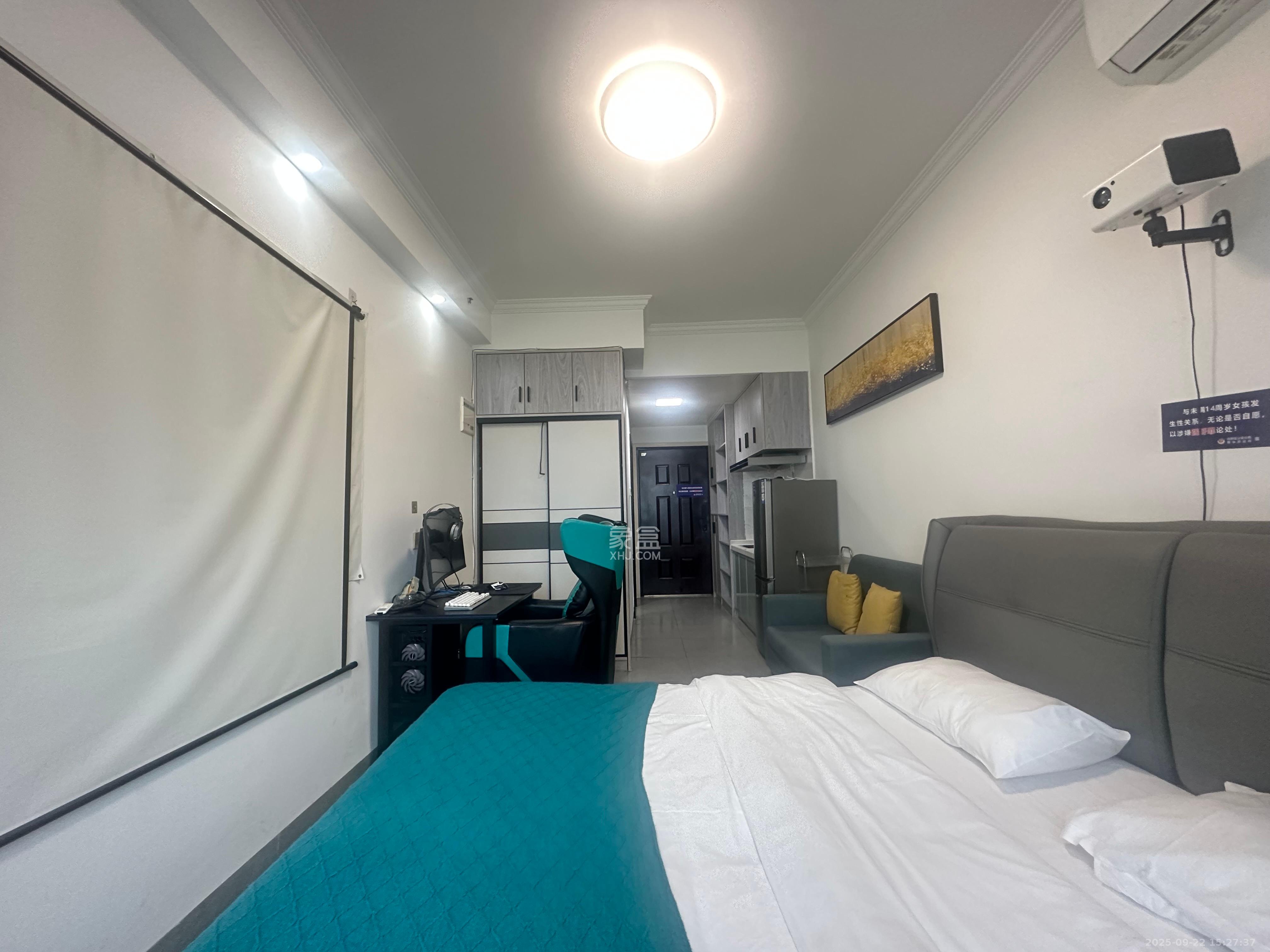 保利麓谷林语I区 1室1厅1卫 1400.0元/月 保利麓谷林语I区 1室1厅1卫 1400.0元/月室内图