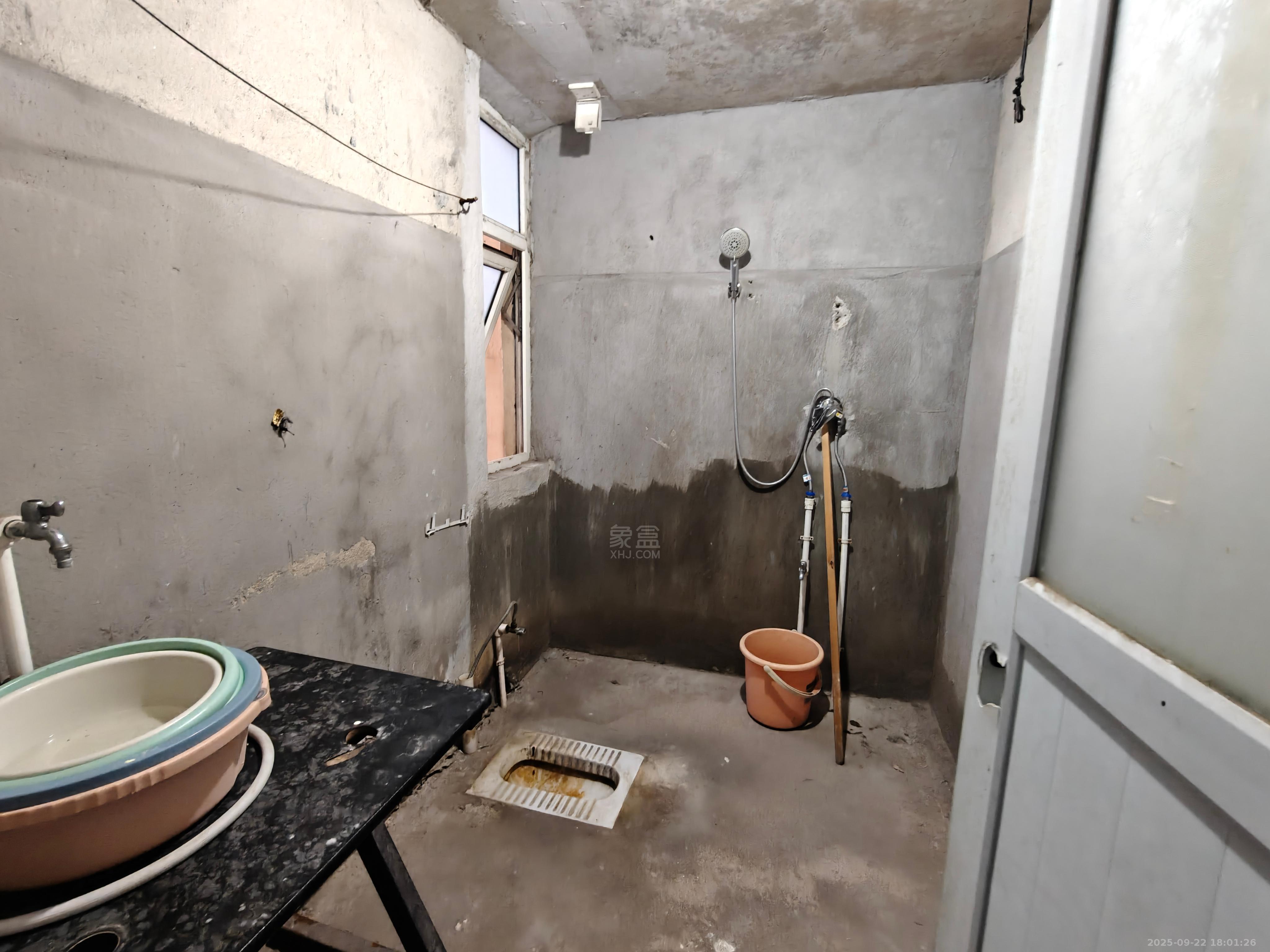 佳兆业金域天下三期  3室2厅2卫    1500.0元/月室内图