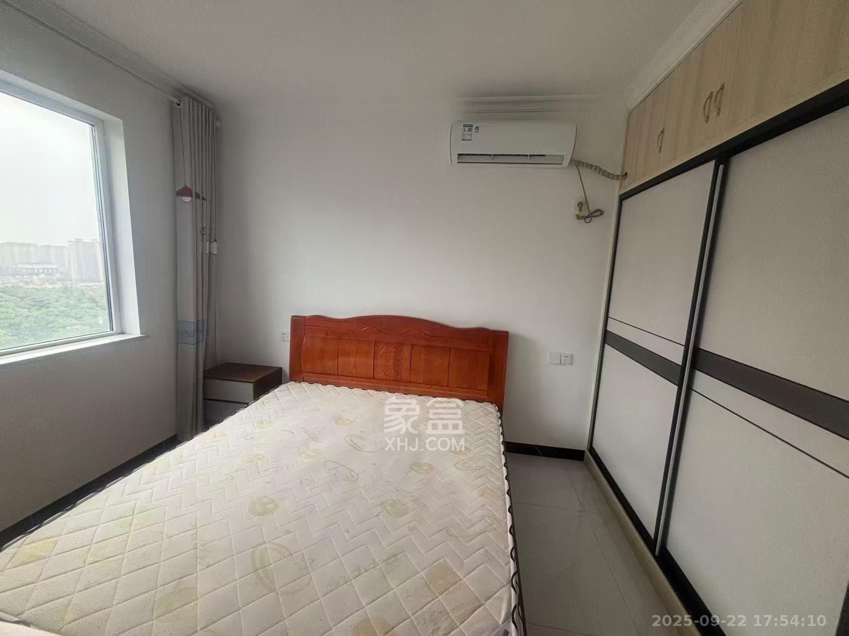 丰园城（鄱阳小区二期）  3室2厅1卫    1800.0元/月室内图