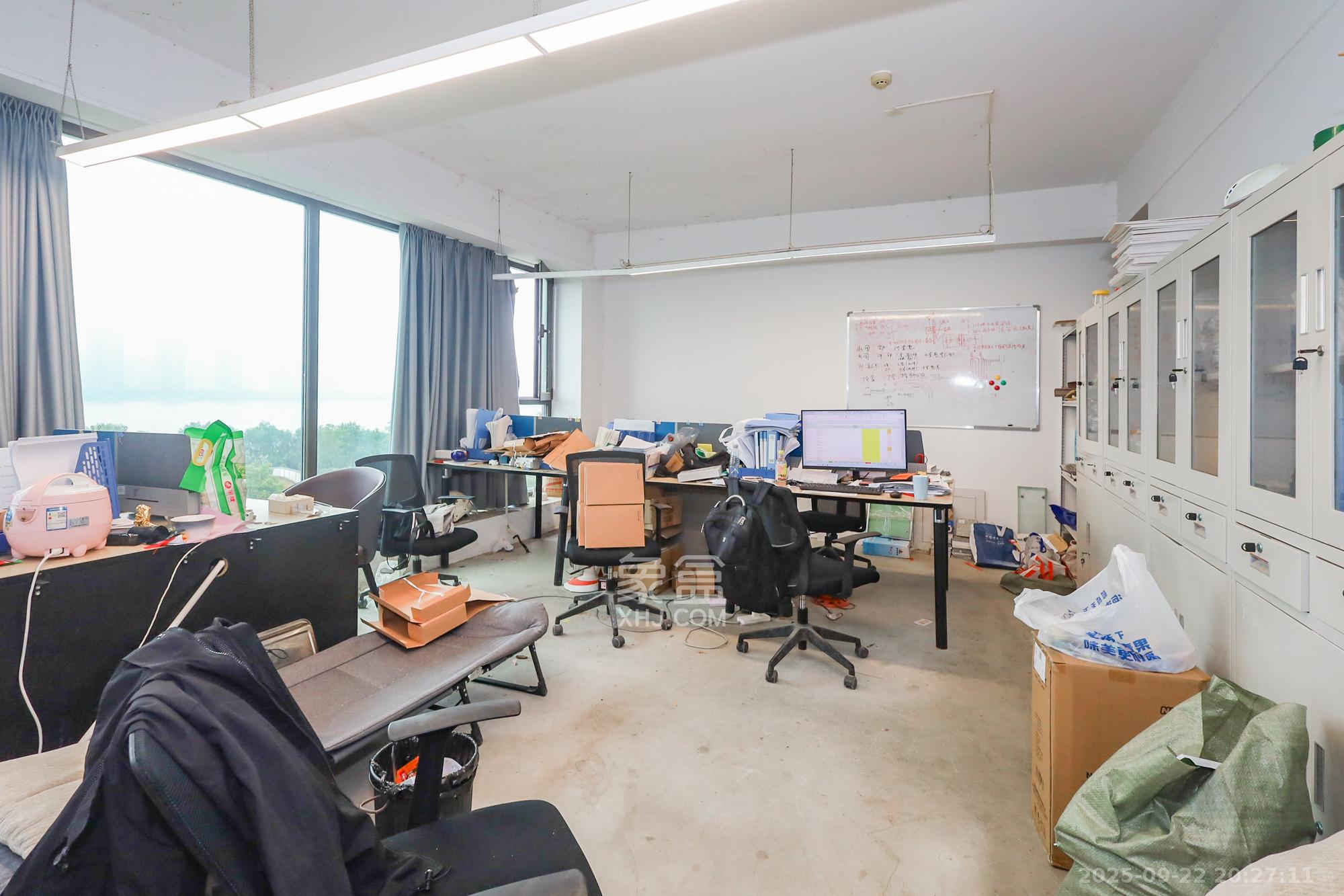 远洋外滩壹号  4室2厅2卫    428.0万 远洋外滩壹号  4室2厅2卫    428.0万