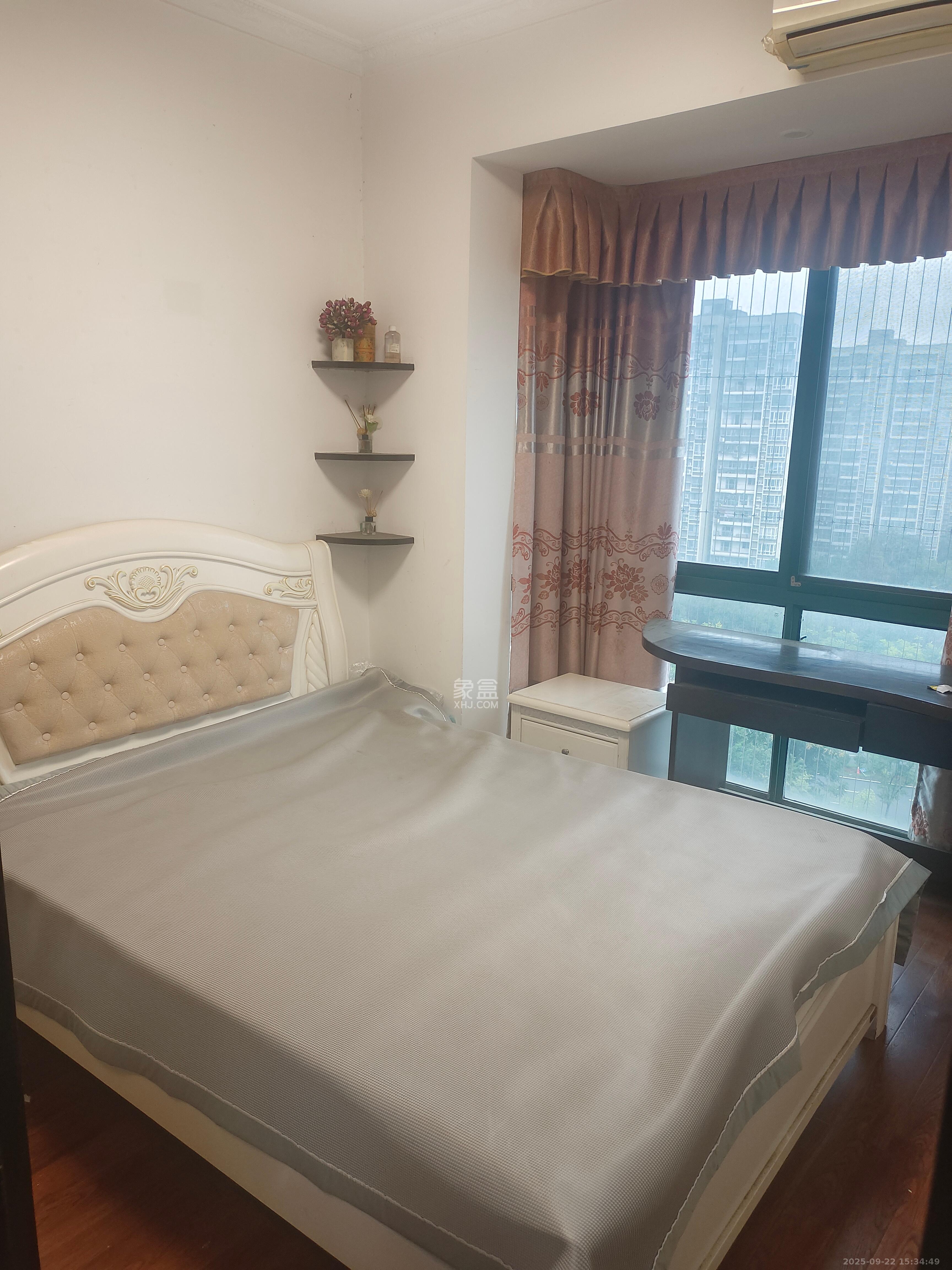 才子佳郡 3室2厅2卫 1800.0元/月 才子佳郡 3室2厅2卫 1800.0元/月室内图