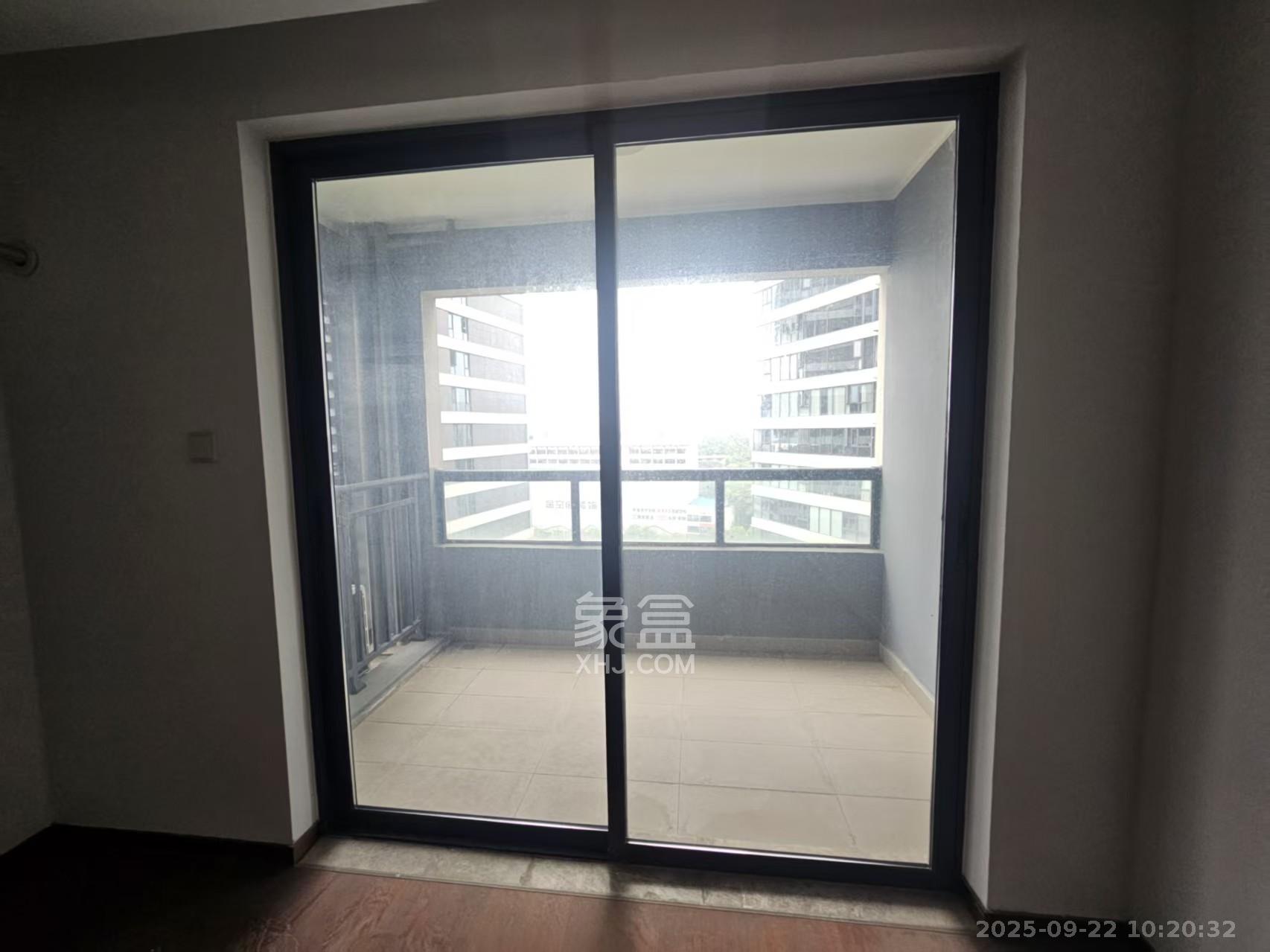 旭辉都会山 4室2厅2卫 4500.0元/月 旭辉都会山 4室2厅2卫 4500.0元/月室内图