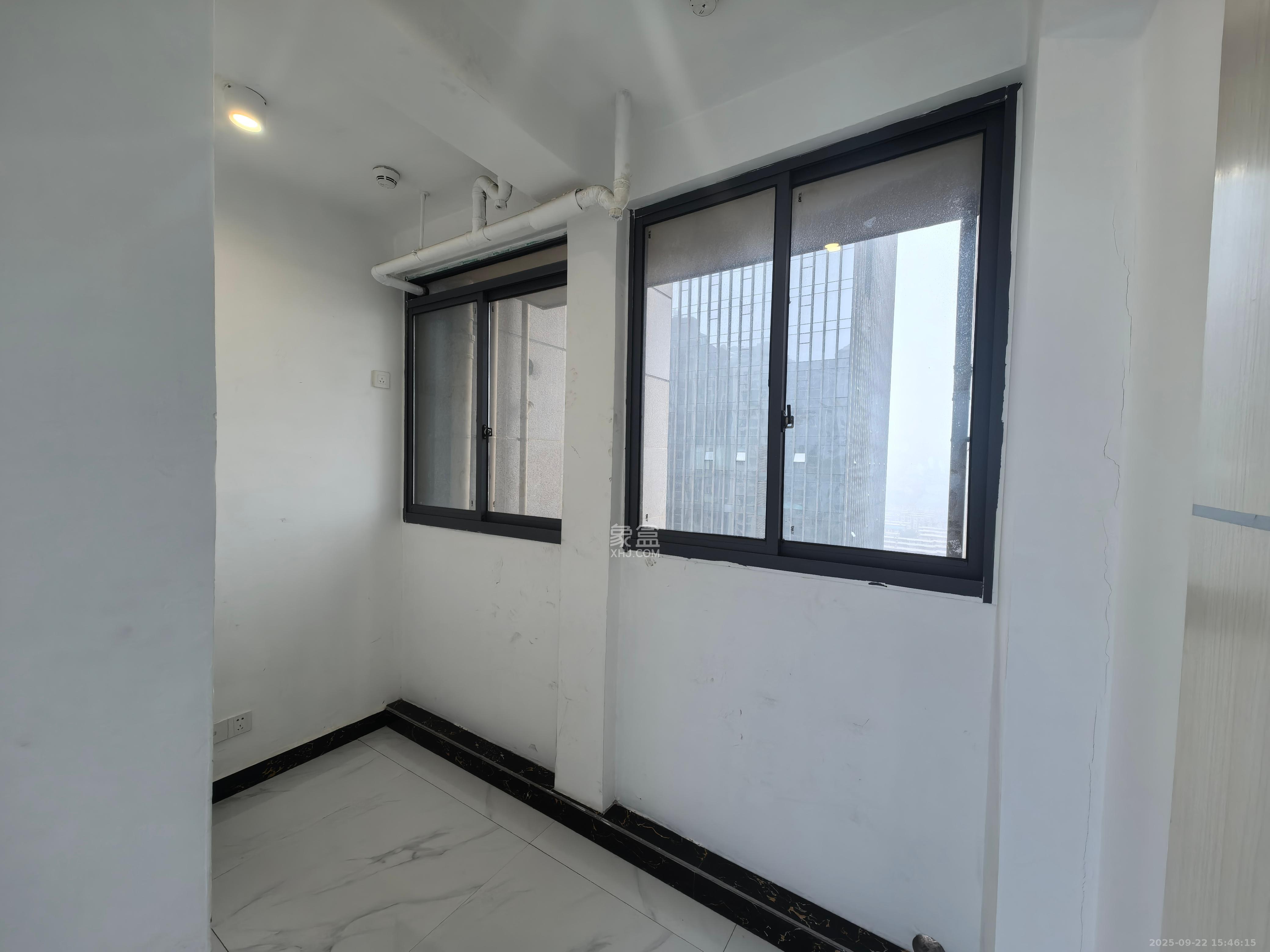 里约荟   235.0㎡      9200.0元/月室内图