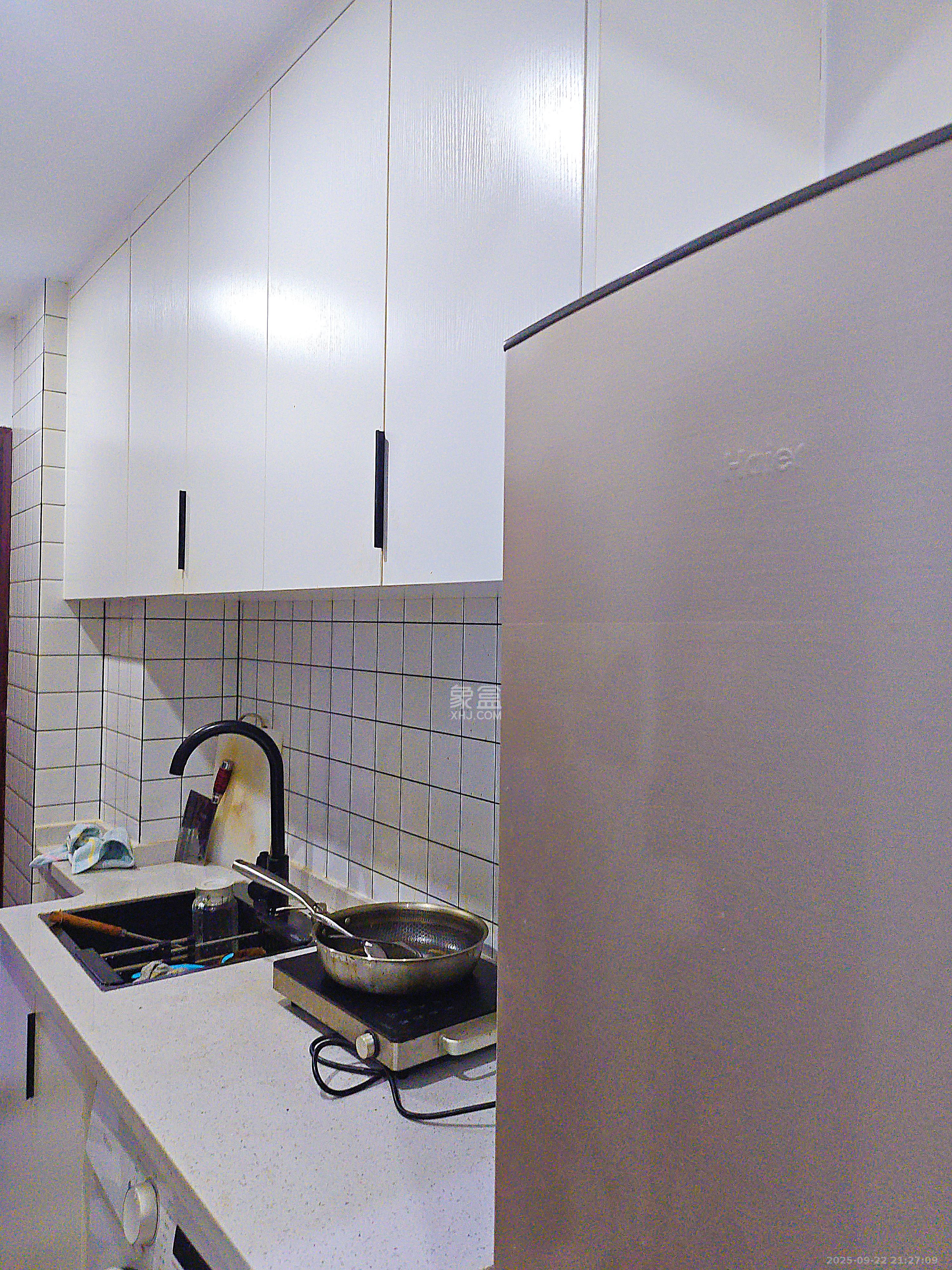 润和国际广场  1室1厅1卫    1900.0元/月 润和国际广场  1室1厅1卫    1900.0元/月室内图