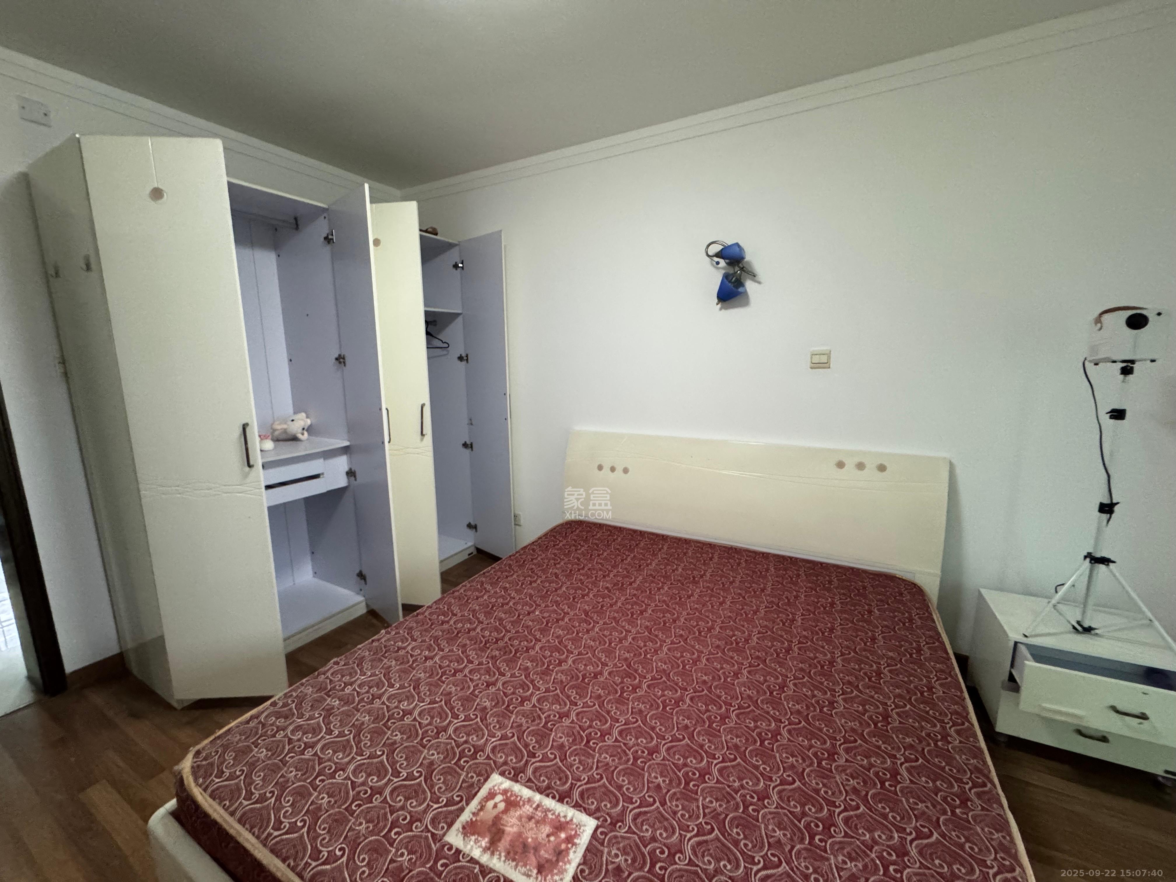 景香苑  2室2厅2卫    1600.0元/月室内图