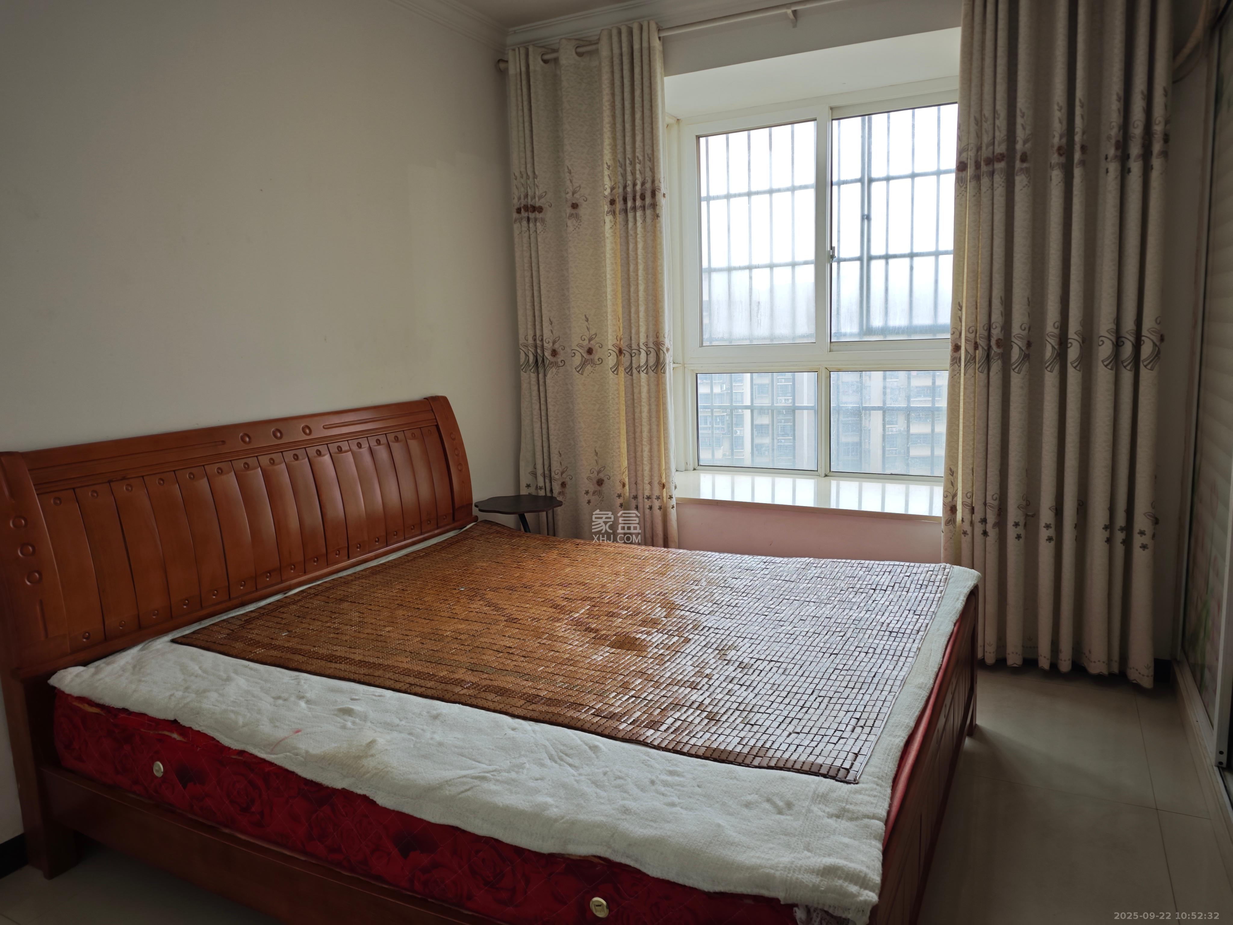 黎郡新宇太和园 3室2厅1卫 2000.0元/月 黎郡新宇太和园 3室2厅1卫 2000.0元/月室内图