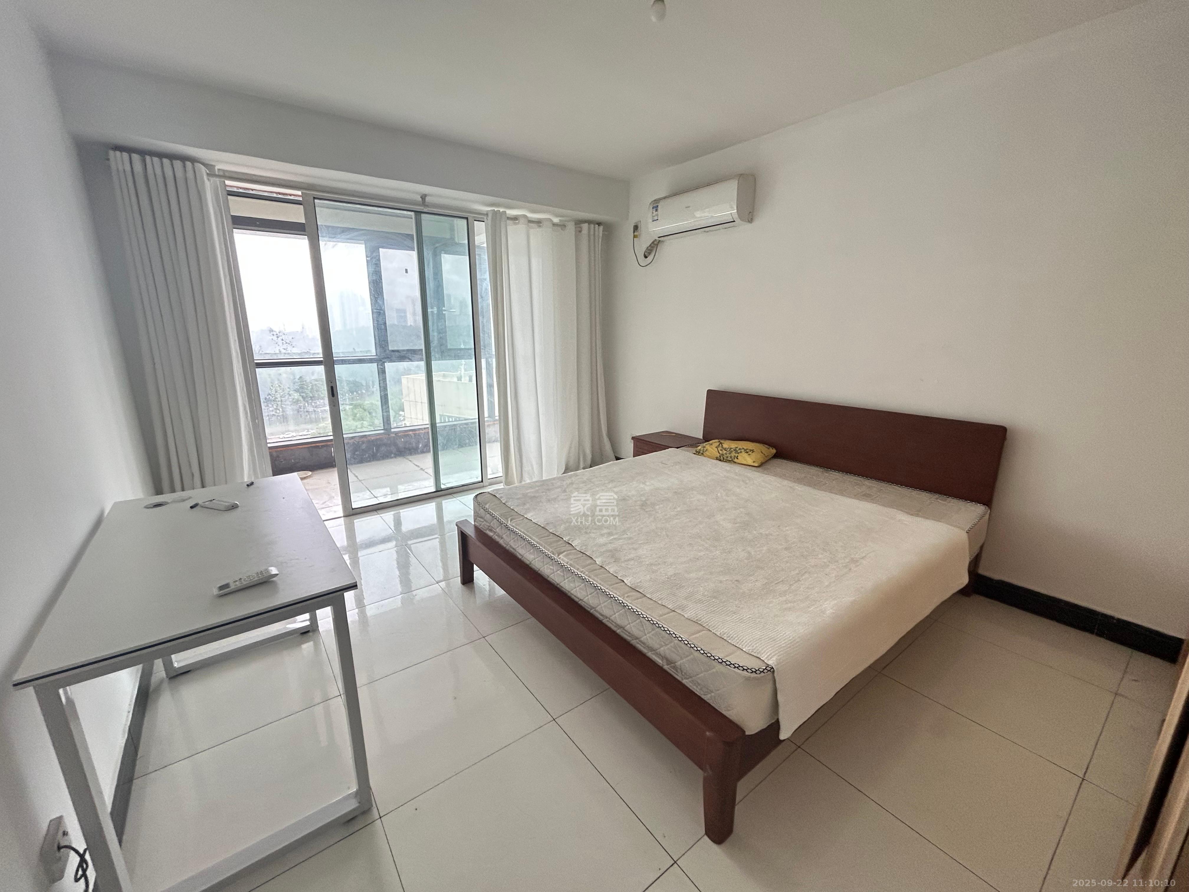 湘麓国际  3室0厅0卫    2700.0元/月室内图