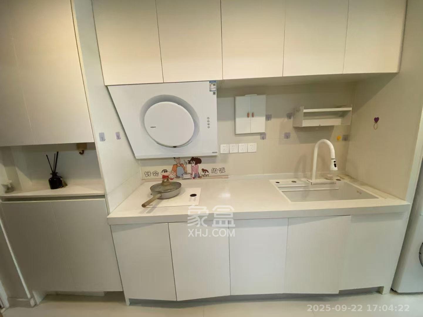 碧桂园城市之光  1室1厅1卫    2000.0元/月室内图