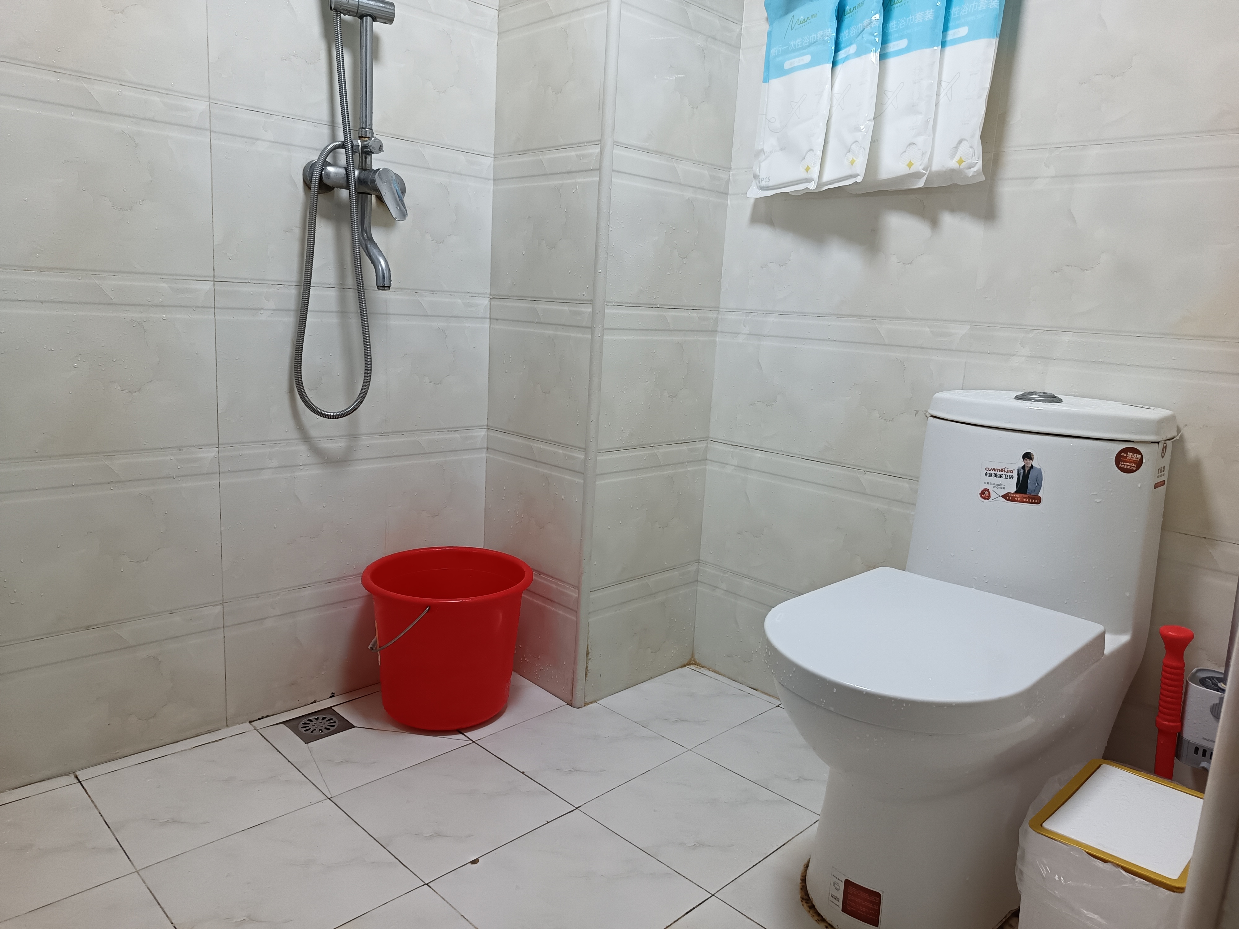 侨诚花园 2室2厅1卫 2400.00元/月 侨诚花园 2室2厅1卫 2400.00元/月户型图