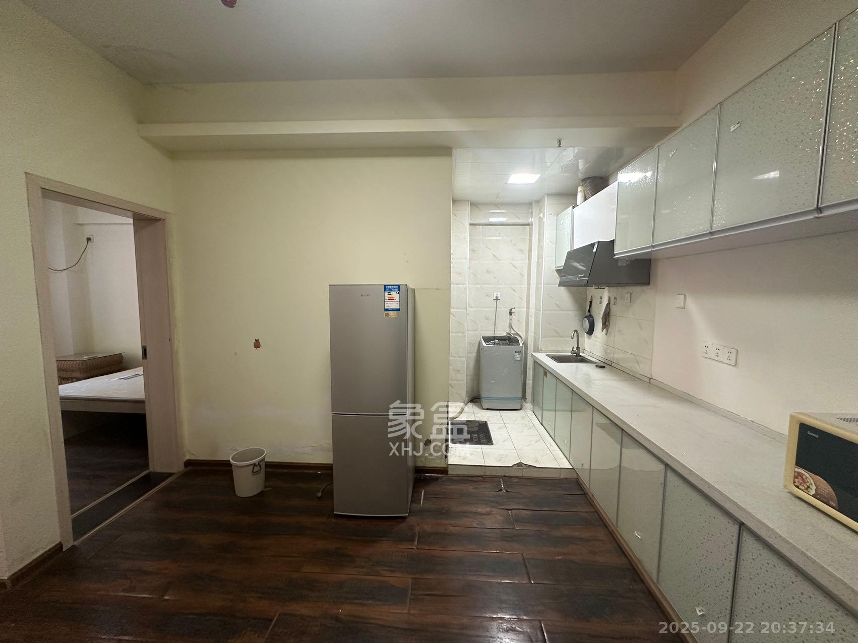 才子嘉都  2室1厅1卫    1400.0元/月室内图