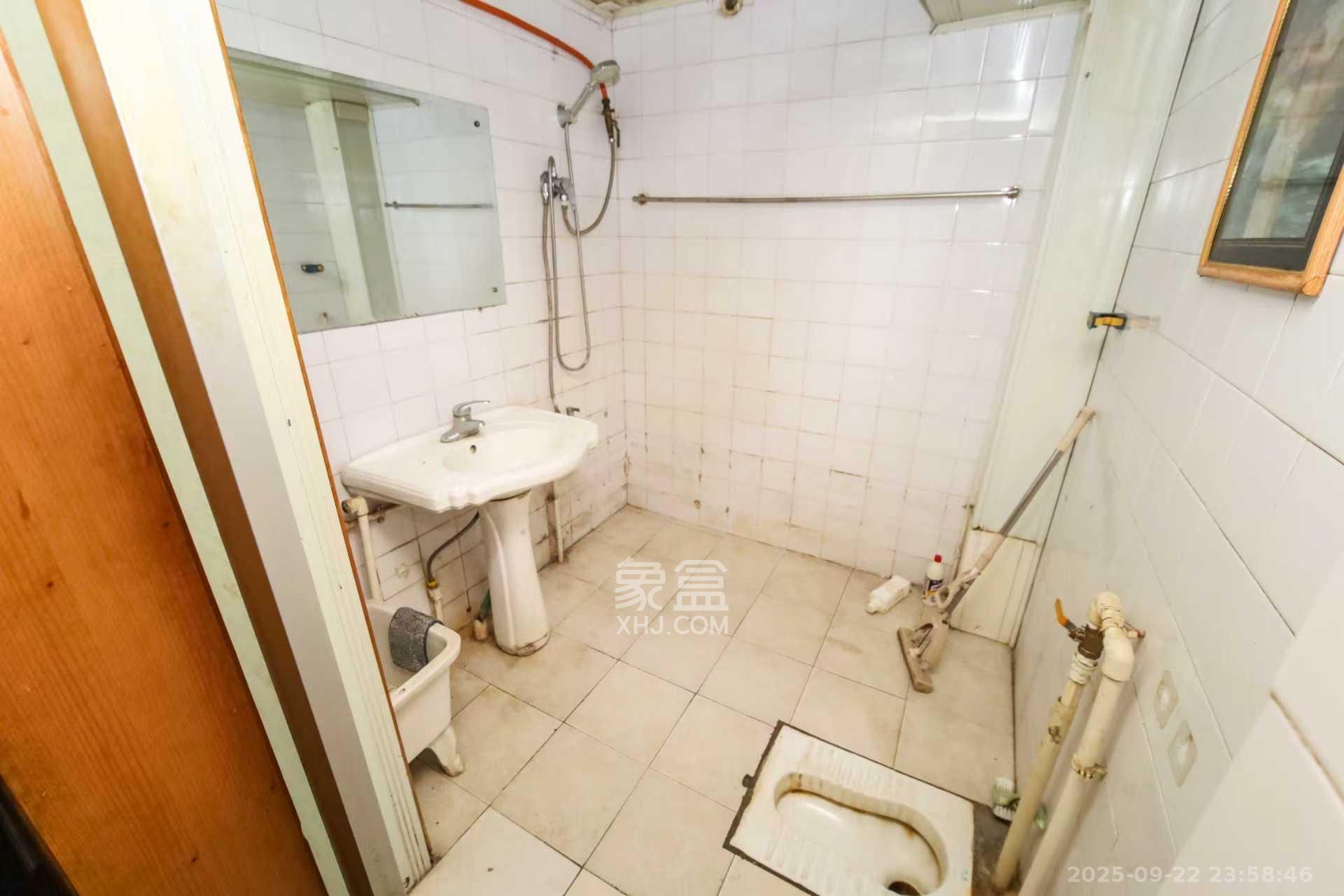 安泰新村  2室2厅1卫    1380.0元/月室内图