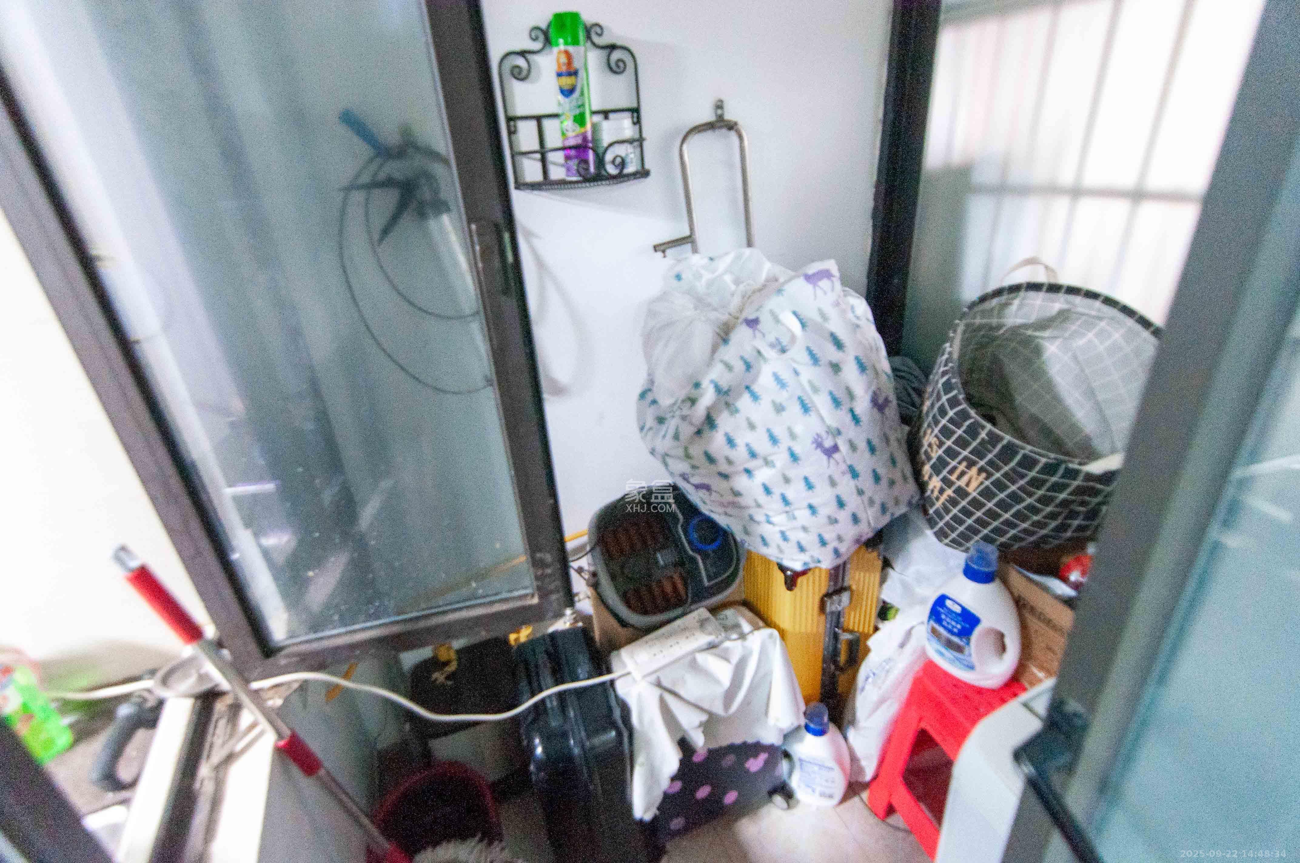 达美D6区  3室2厅2卫    87.0万其他