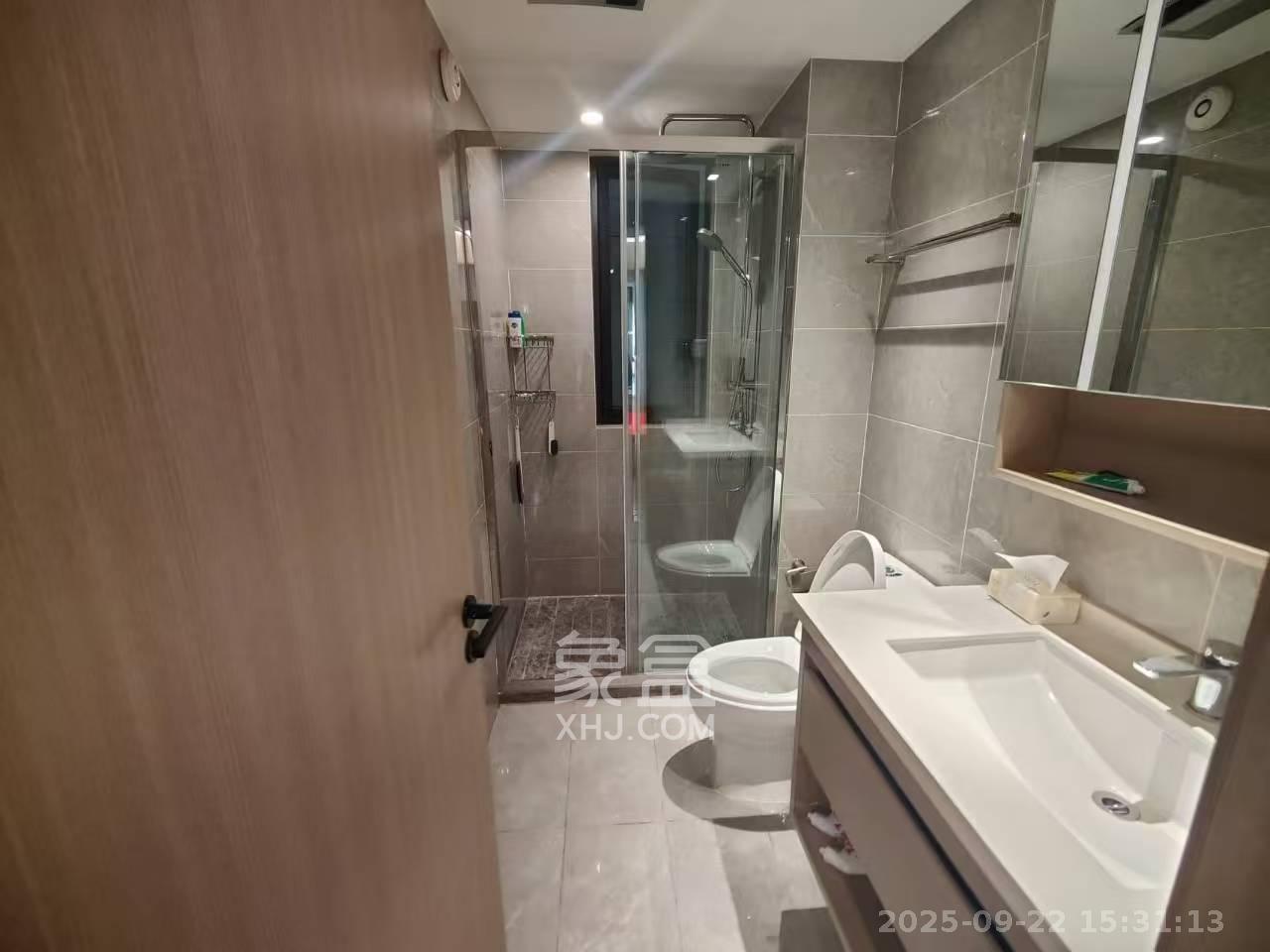 东原麓印长江A区  3室2厅2卫    3200.0元/月室内图