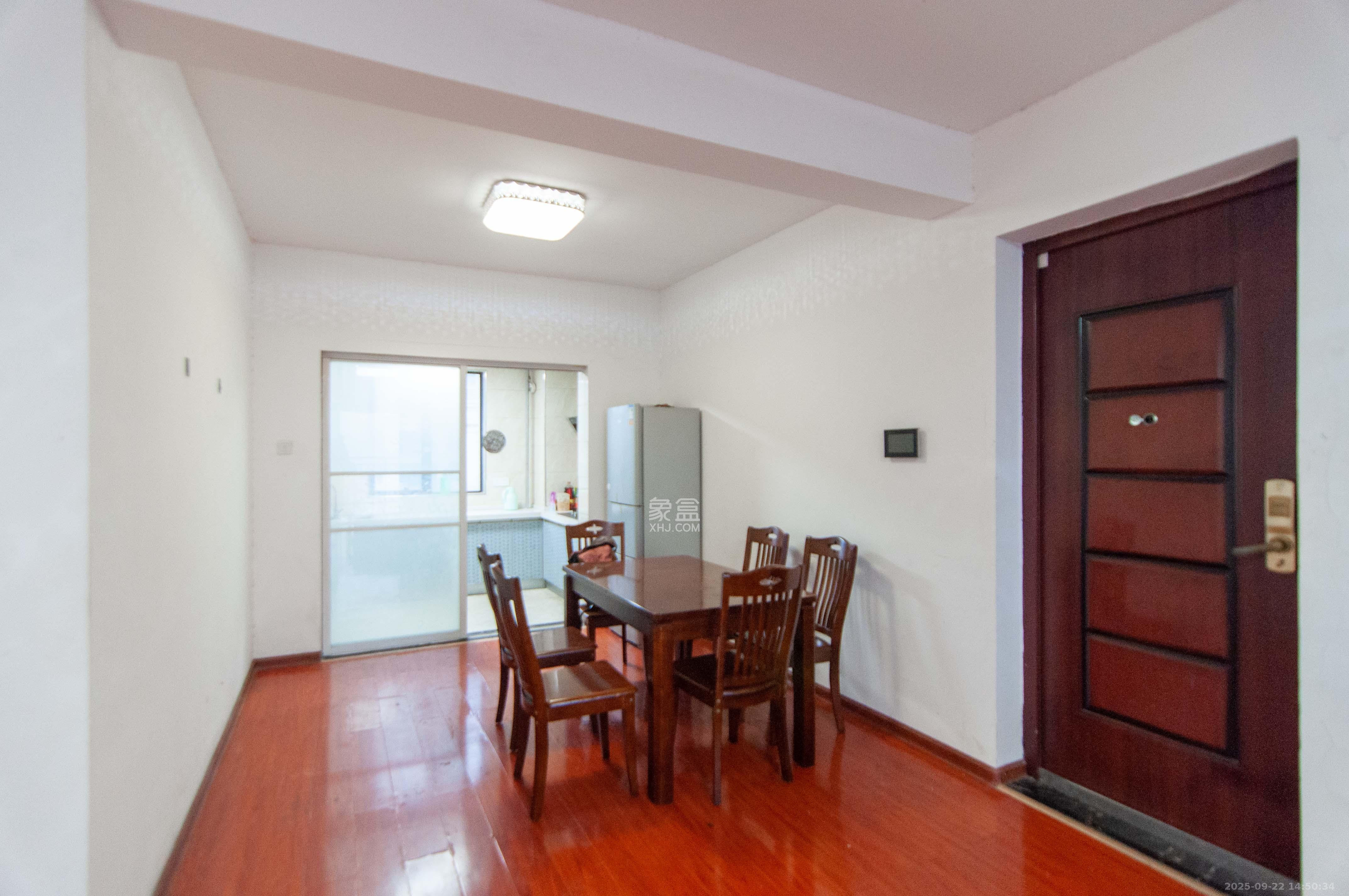 中海梅溪湖壹号 3室2厅1卫 185.0万 中海梅溪湖壹号 3室2厅1卫 185.0万其他