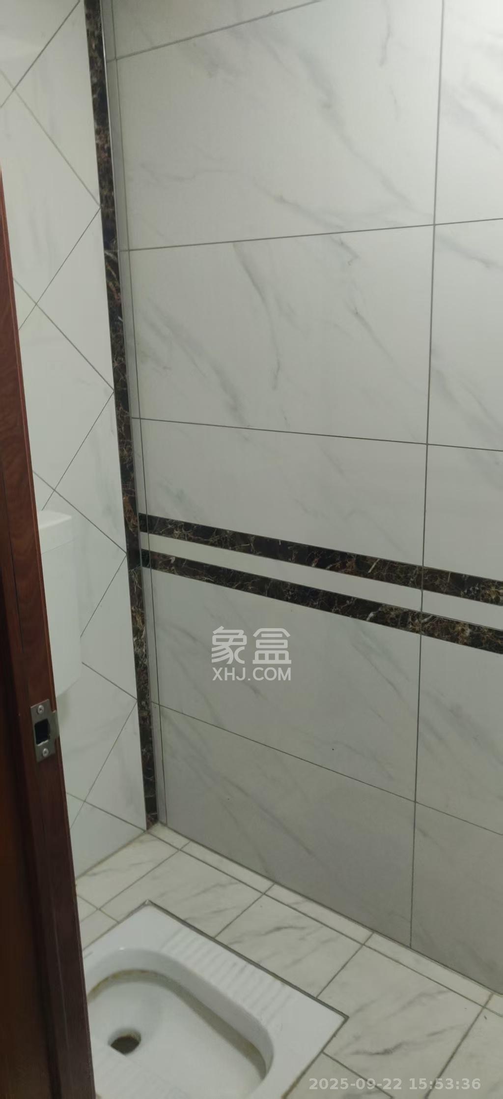 龙湖湘风原著（龙湖湘风星城）  5室3厅4卫    12000.0元/月室内图