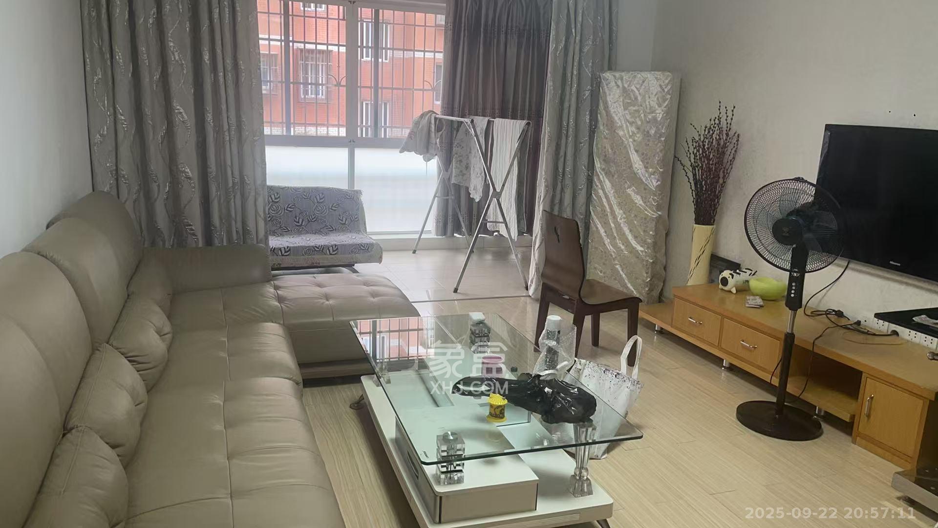 长丰星城 3室2厅2卫 1600.0元/月 长丰星城 3室2厅2卫 1600.0元/月室内图