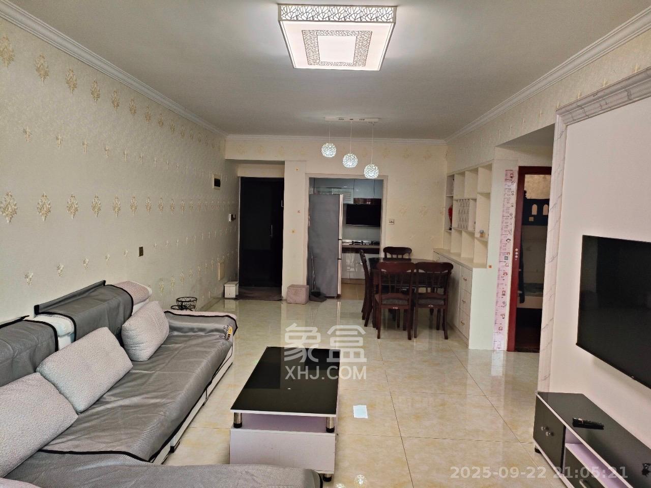 丽发新城 2室2厅1卫 1700.0元/月 丽发新城 2室2厅1卫 1700.0元/月室内图