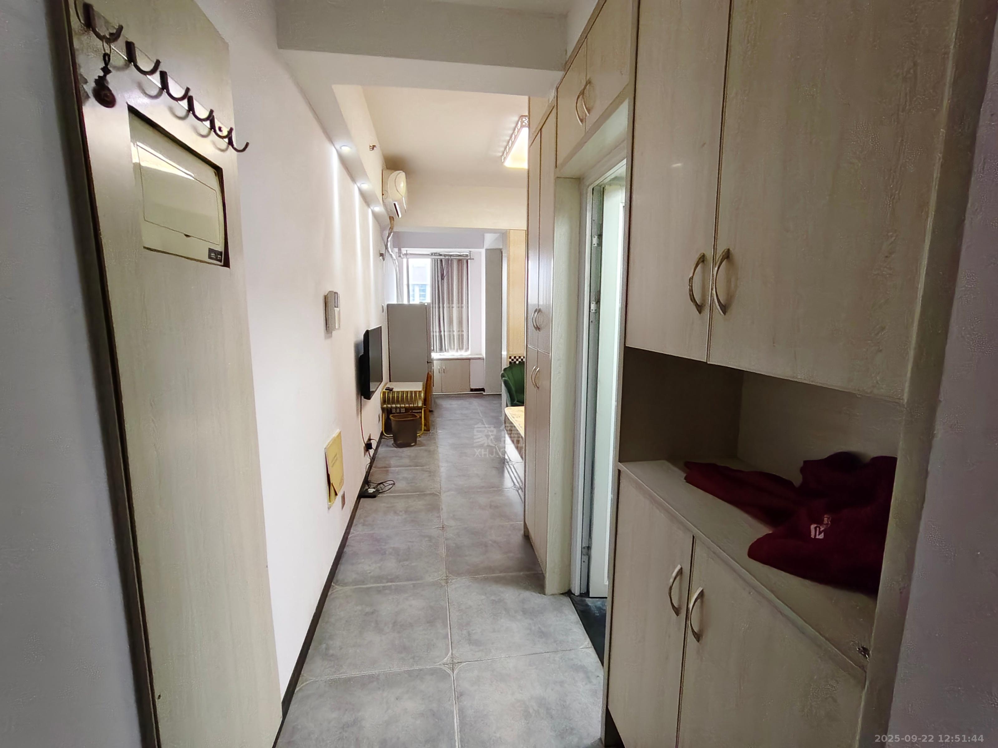 中建御山和苑 1室1厅1卫 1200.0元/月 中建御山和苑 1室1厅1卫 1200.0元/月室内图