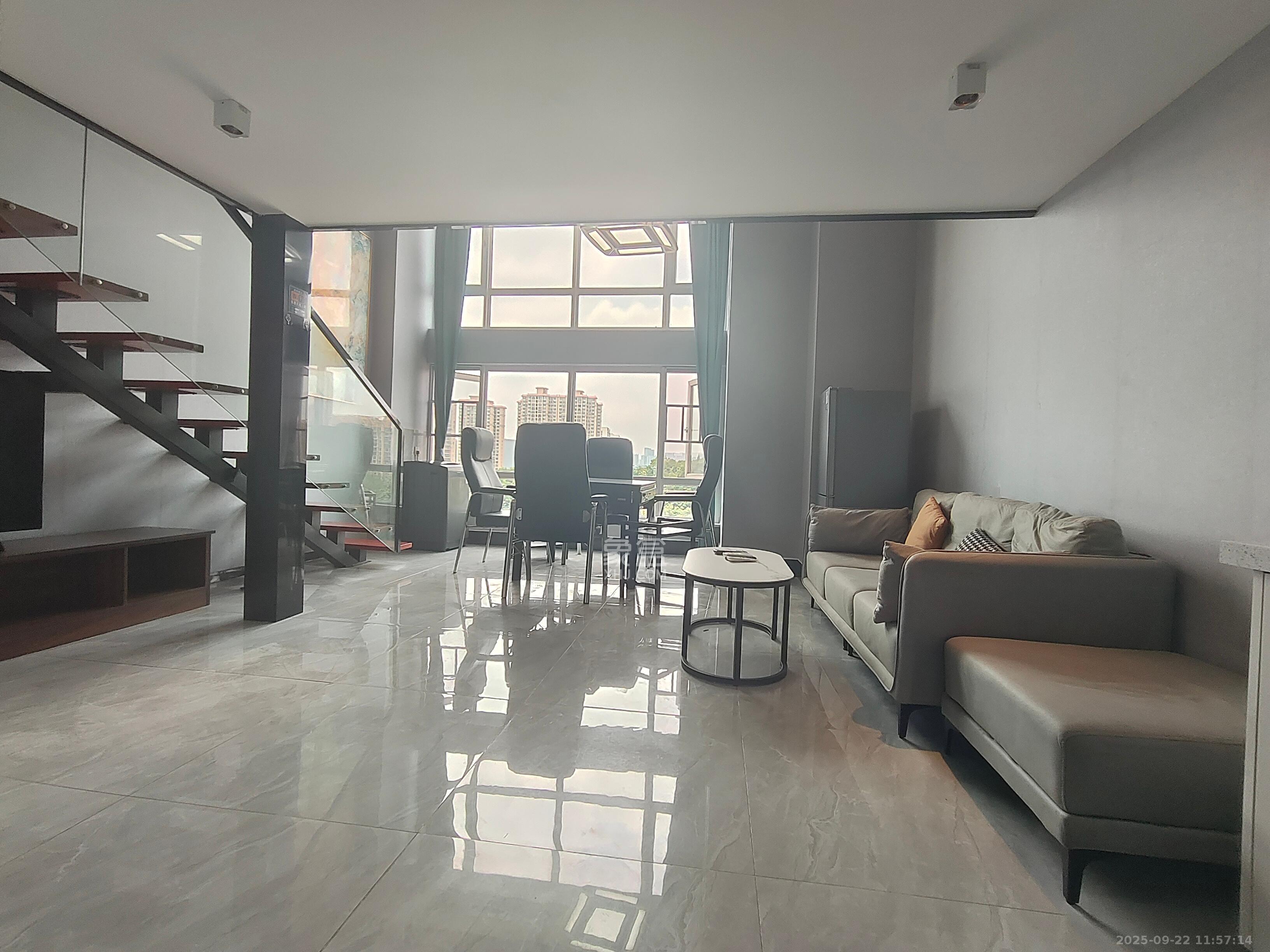 金地铂悦  1室0厅0卫    1800.0元/月 金地铂悦  1室0厅0卫    1800.0元/月