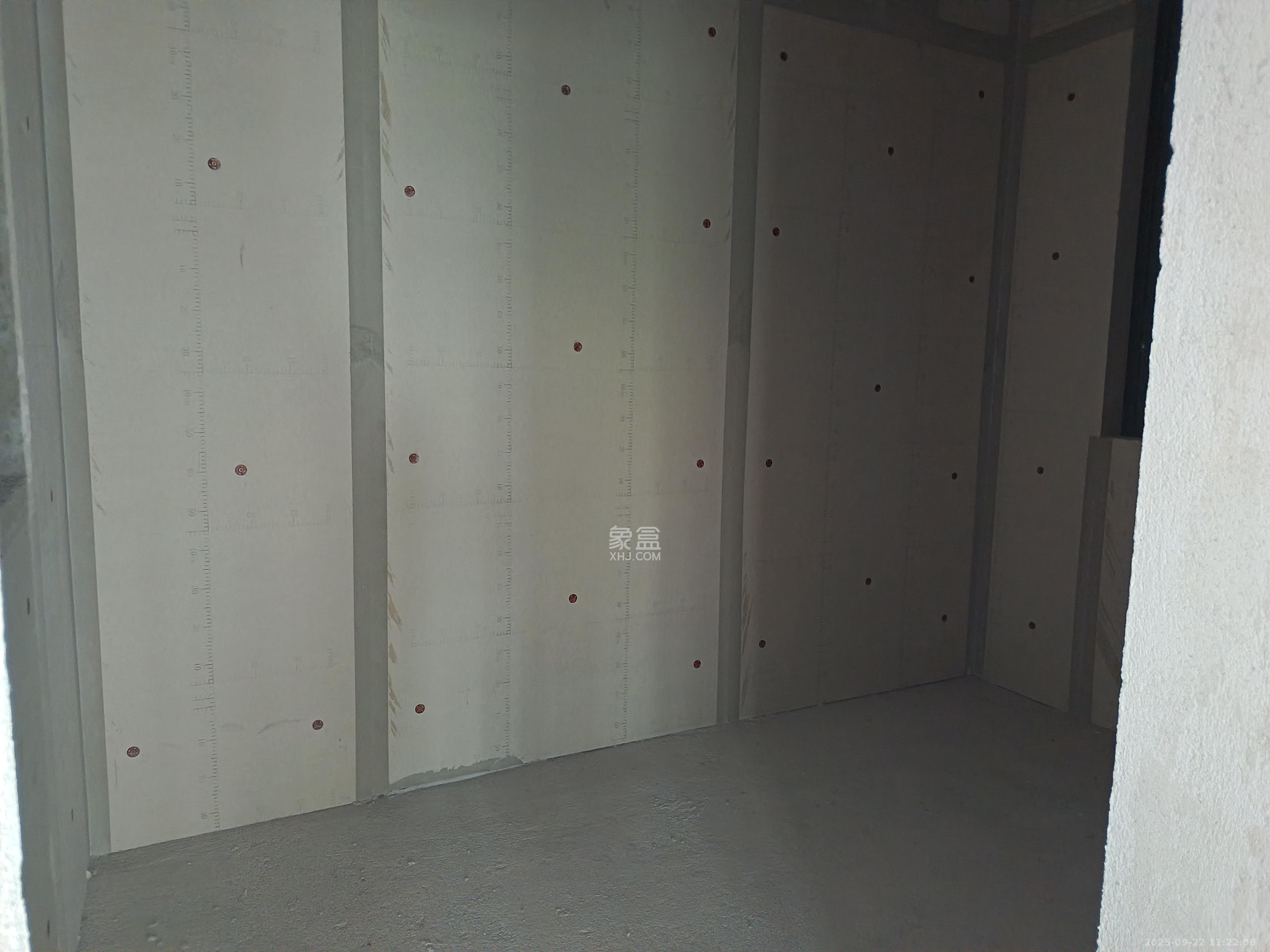 中建桃李九章  3室1厅2卫    2000.0元/月室内图